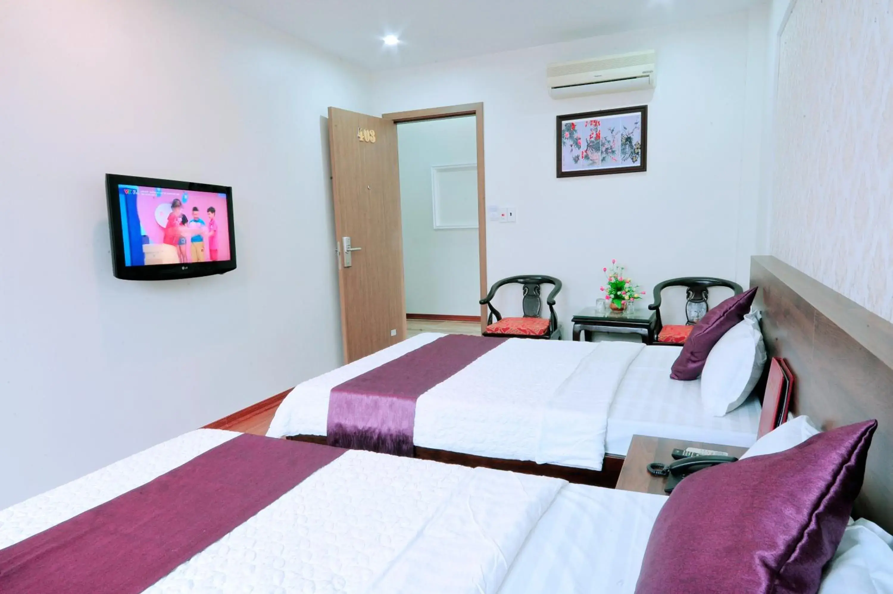 Bed in Van Giang Hotel Bed in Van Giang Hotel