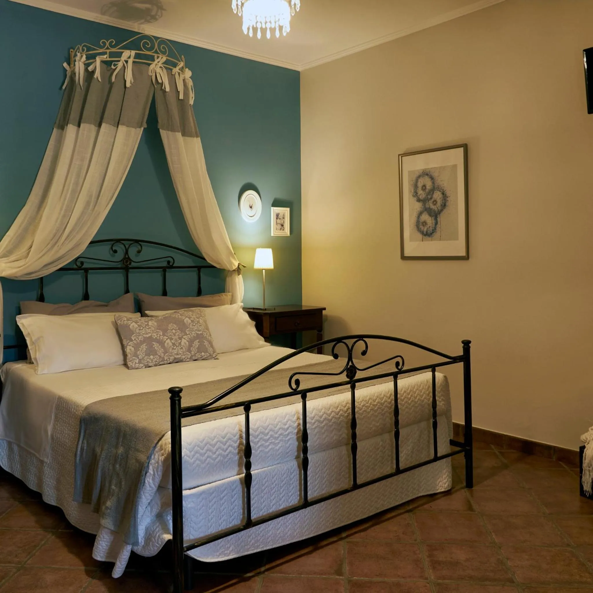 Photo of the whole room, Bed in Piana la Gatta