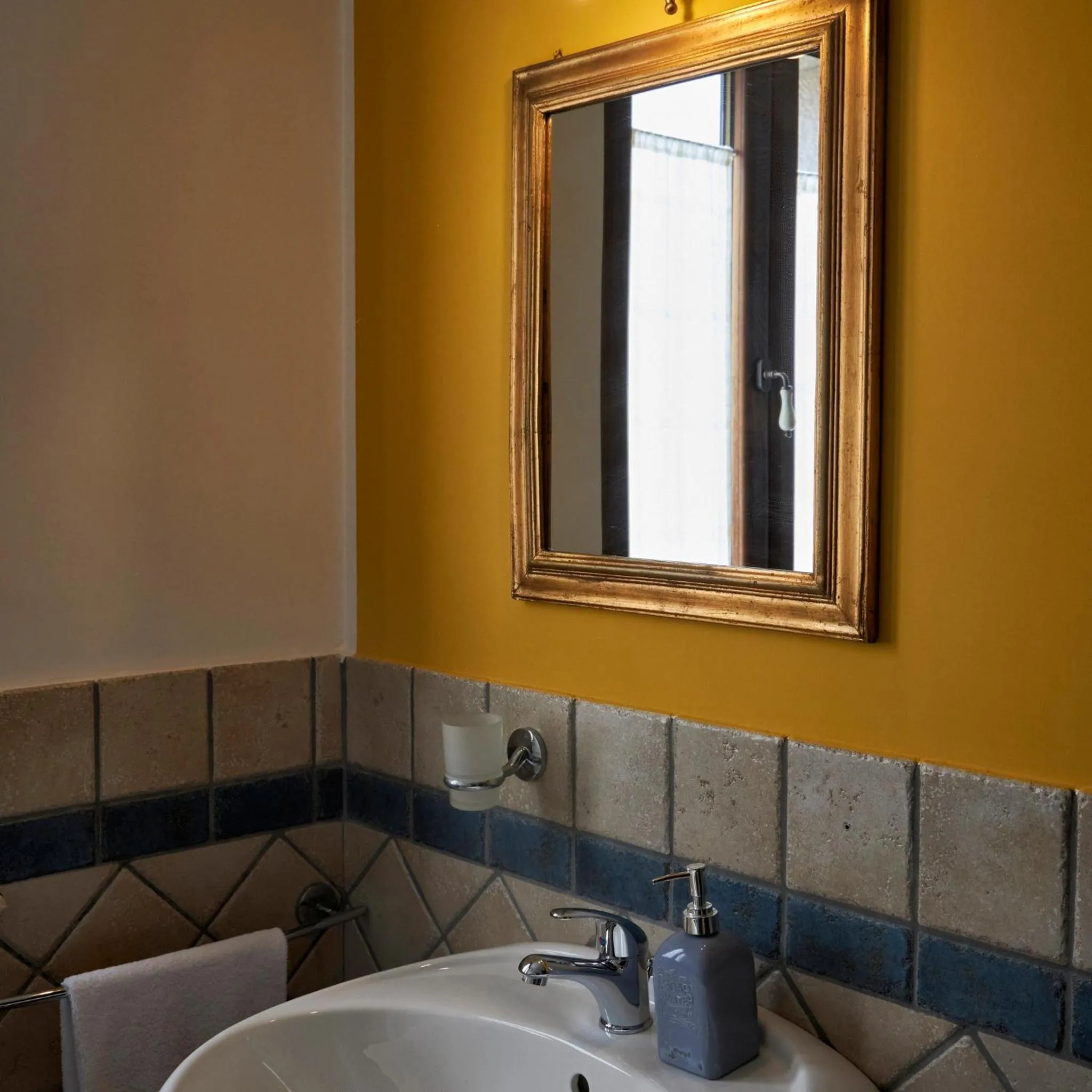 Bathroom in Piana la Gatta
