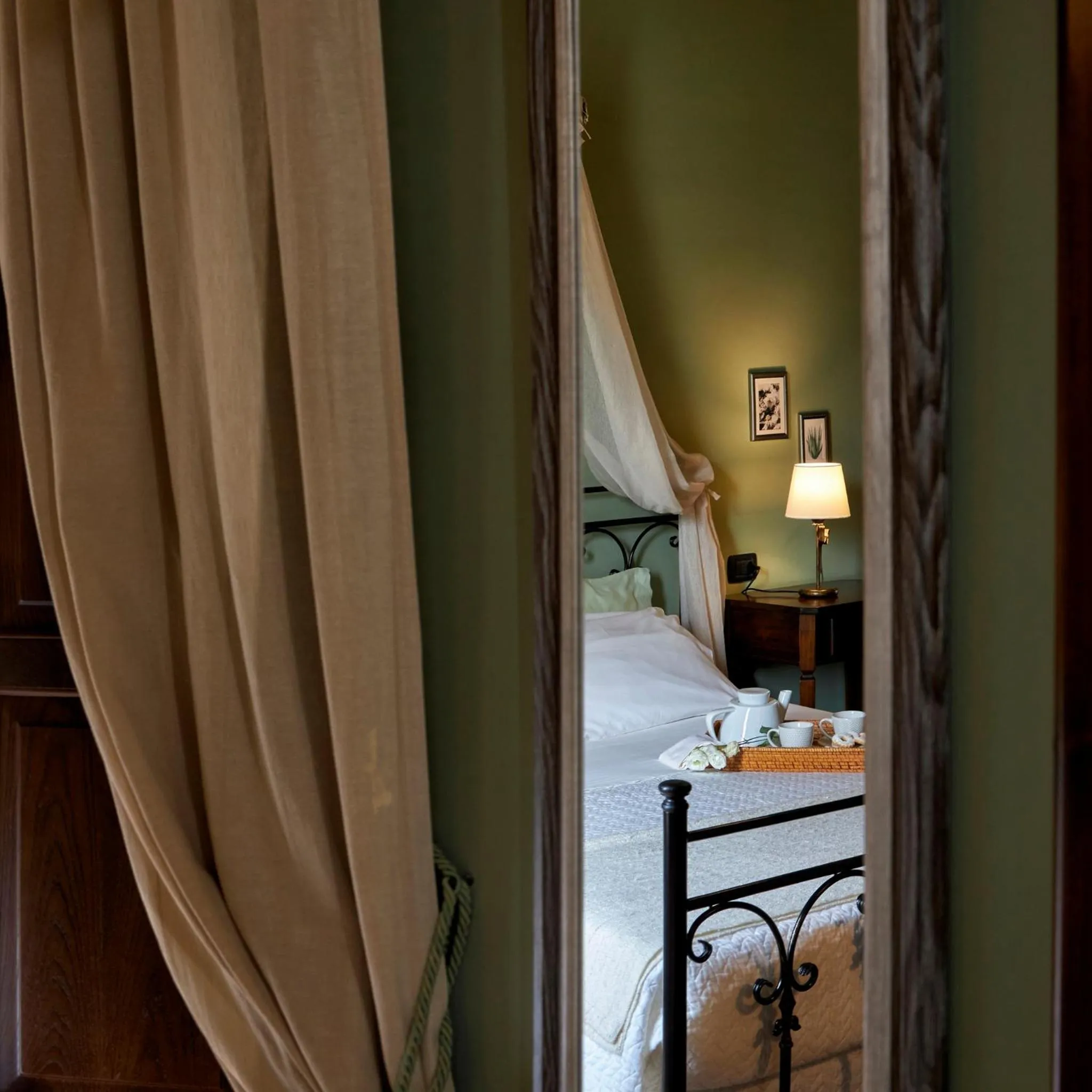 Photo of the whole room, Bed in Piana la Gatta
