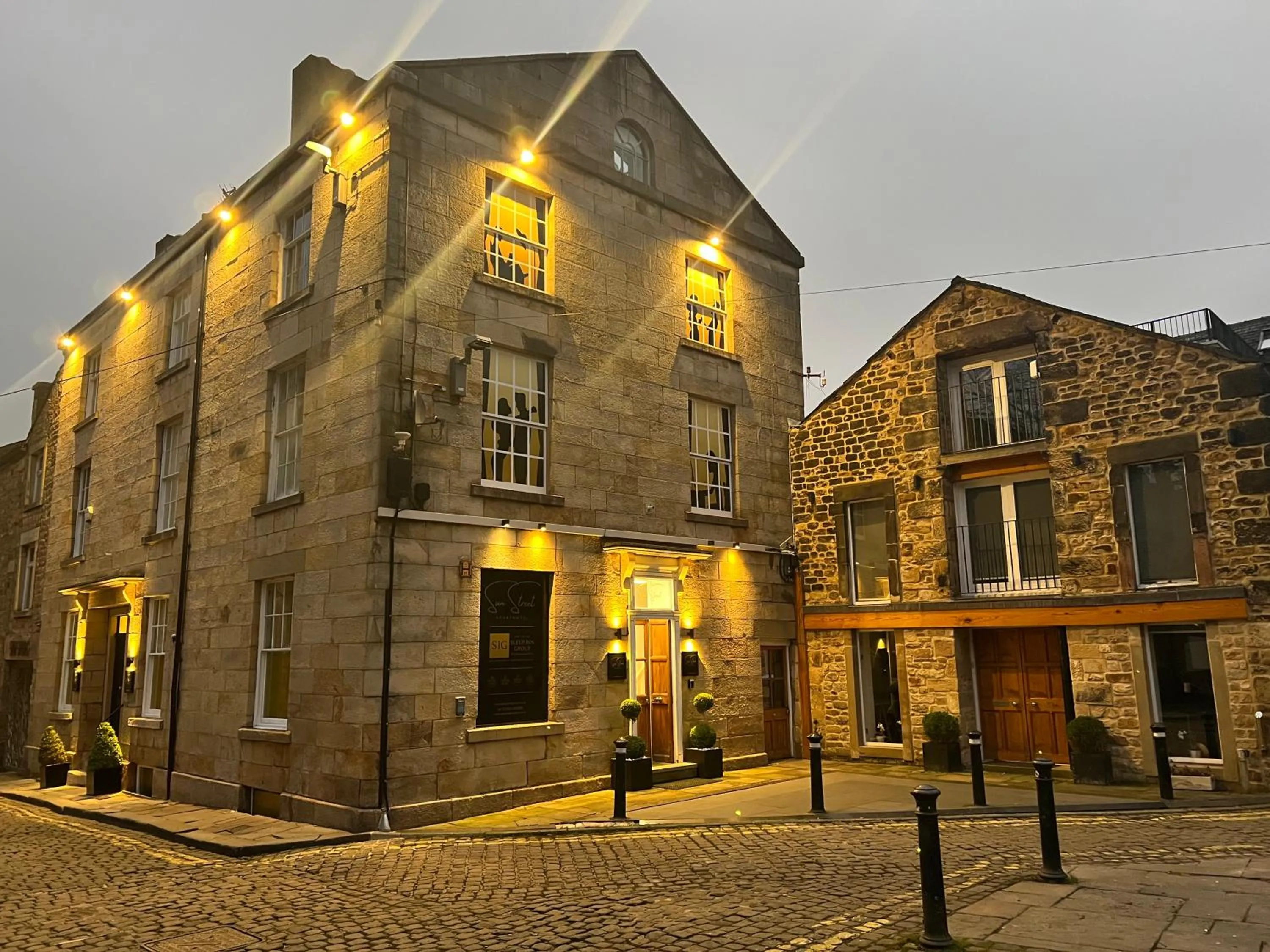 Property building in Sun Street Aparthotel