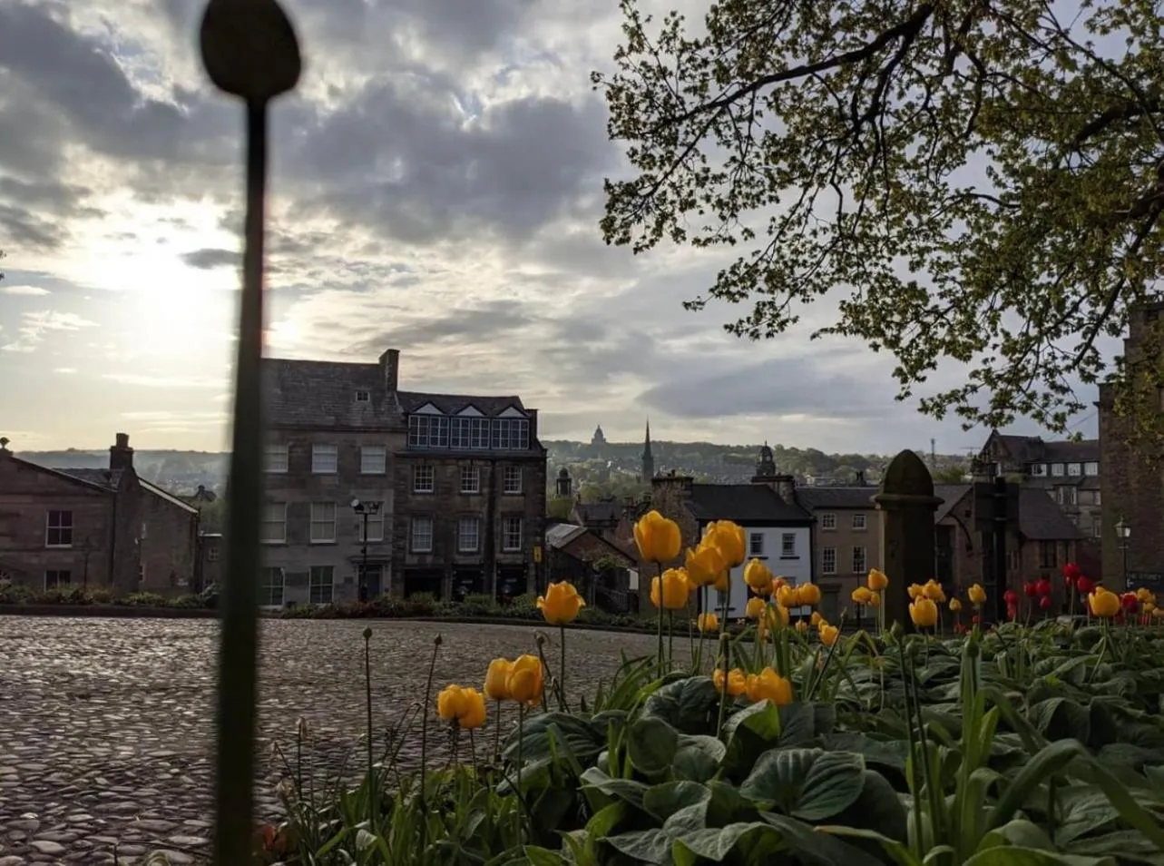 Nearby landmark in Sun Street Aparthotel