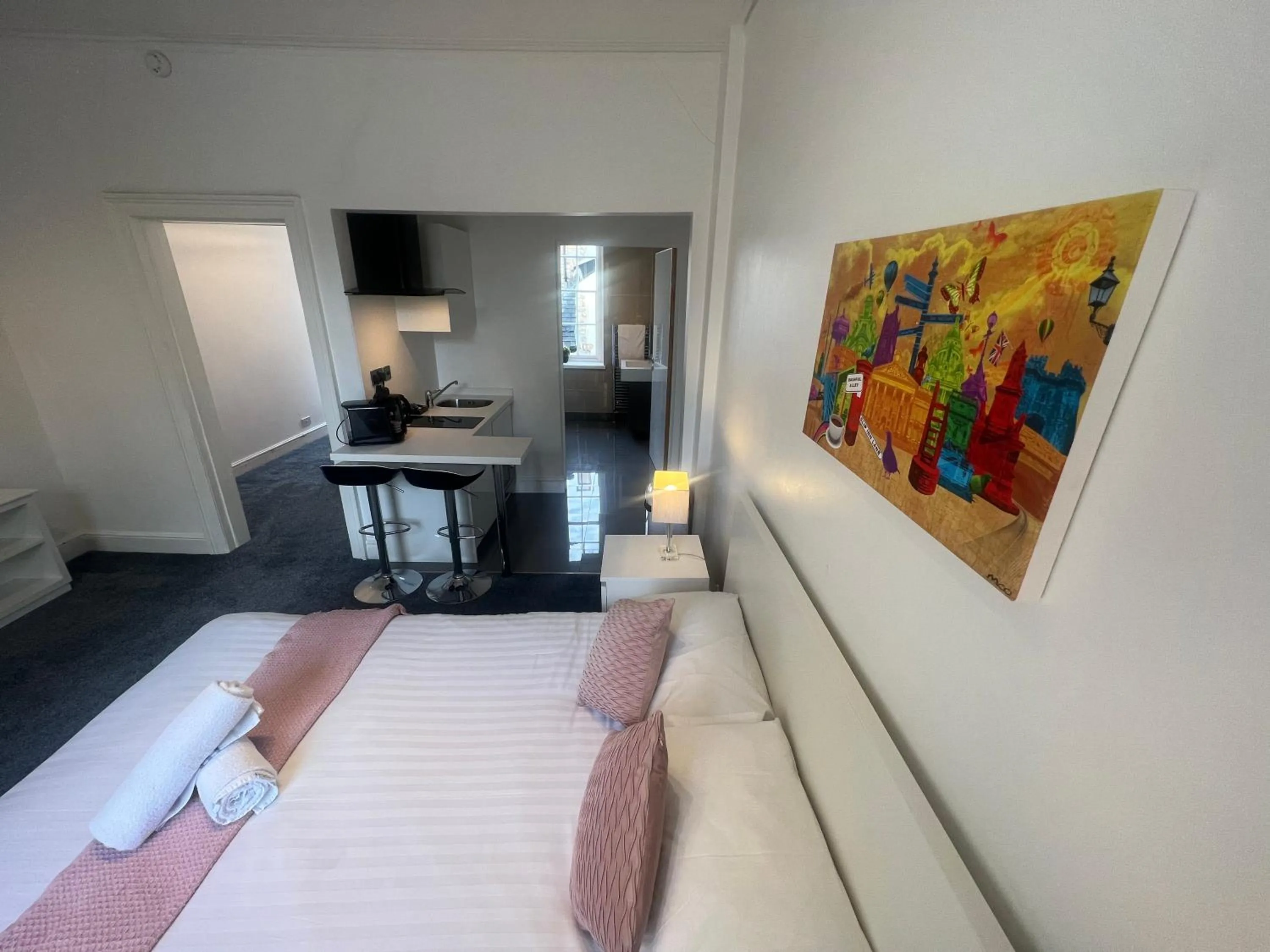 Photo of the whole room, Bed in Sun Street Aparthotel