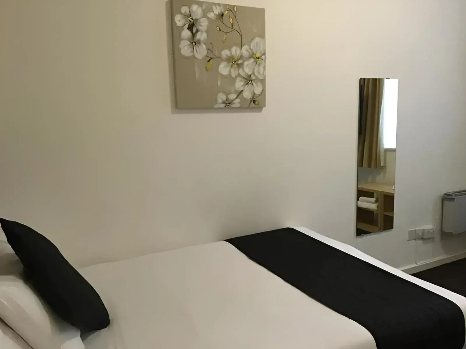 Bed in Lord Nelson Hotel by Compass Hospitality Bed in Lord Nelson Hotel by Compass Hospitality