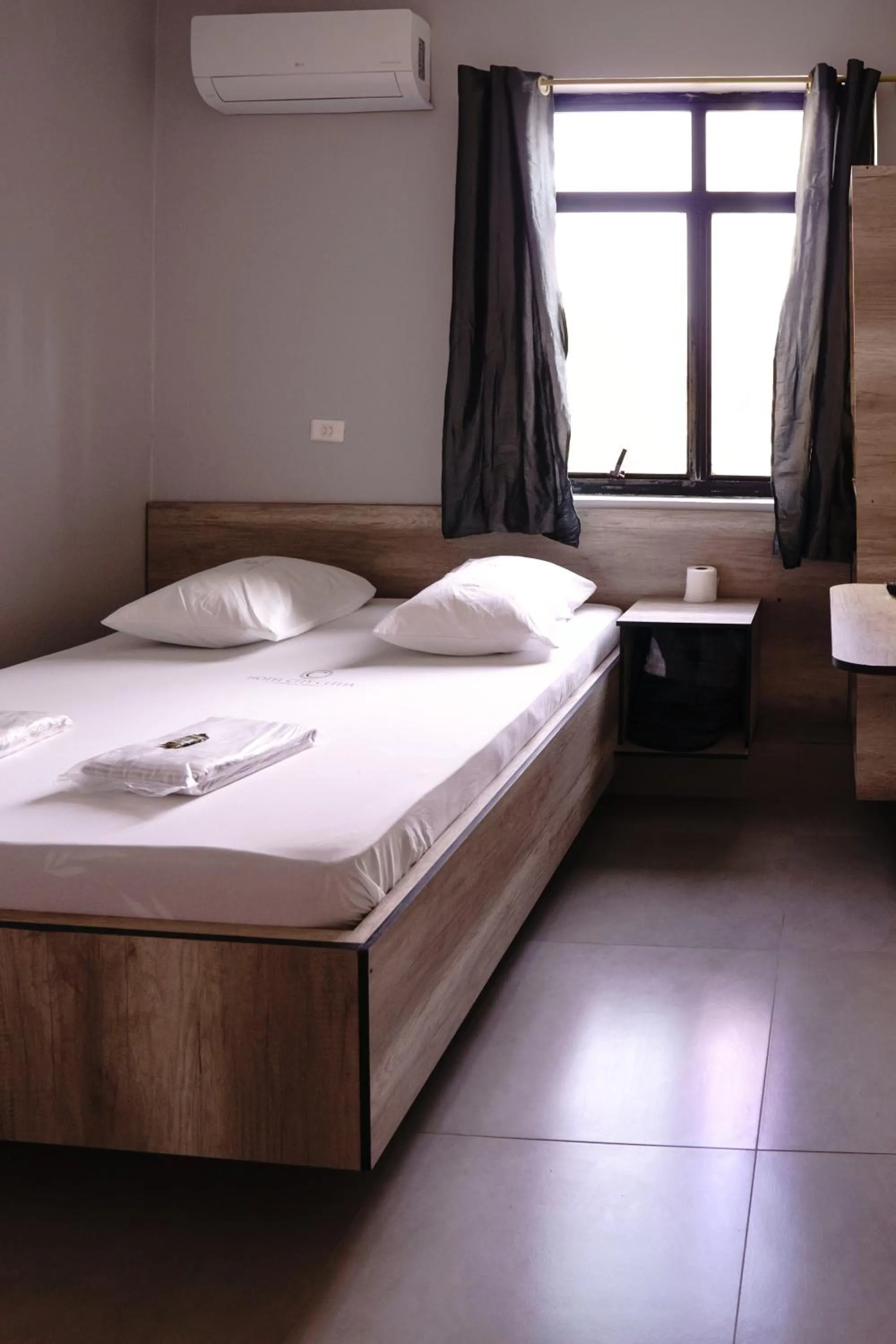 Bed in Hotel city Clélia