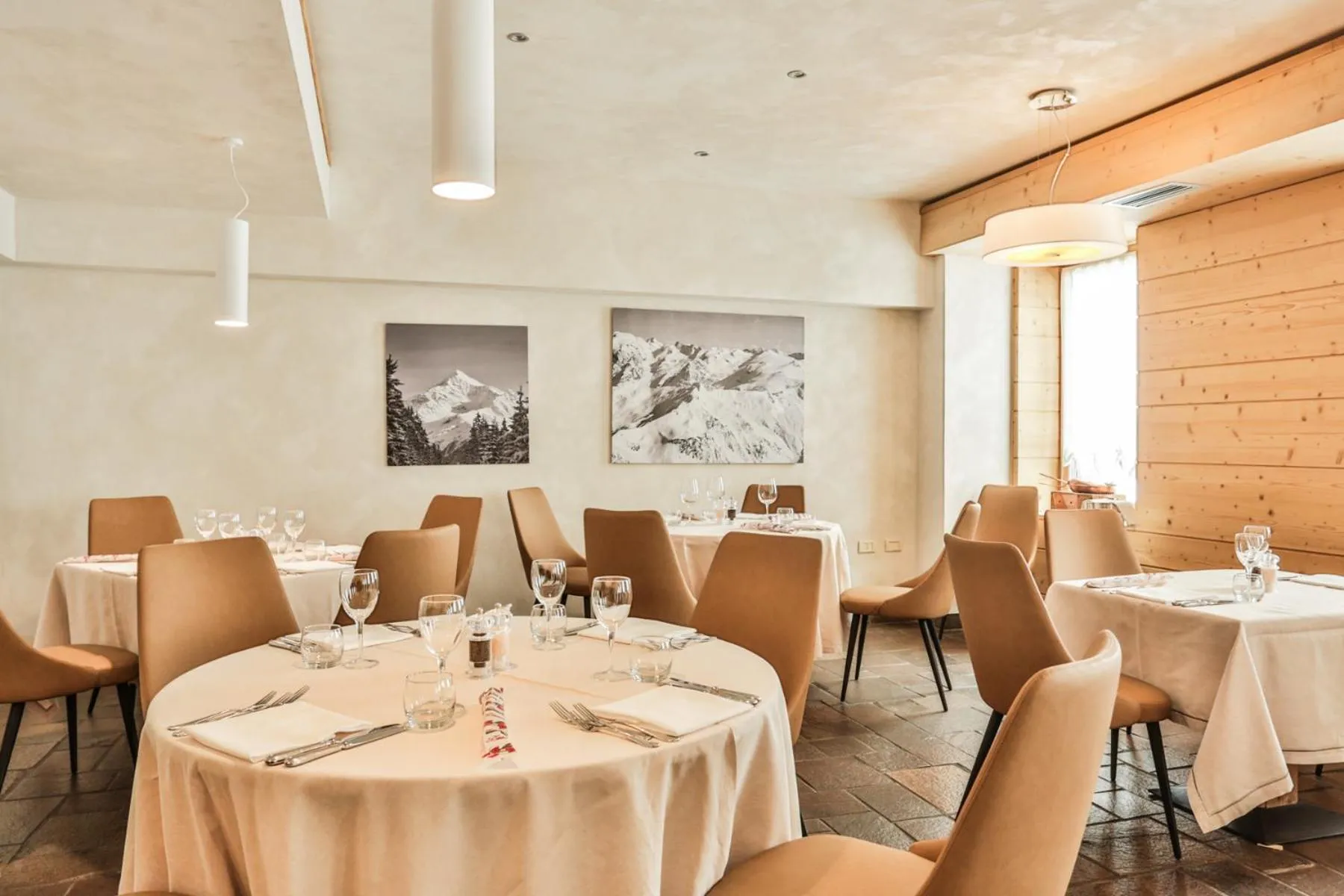 Restaurant/places to eat in Sertorelli Sporthotel