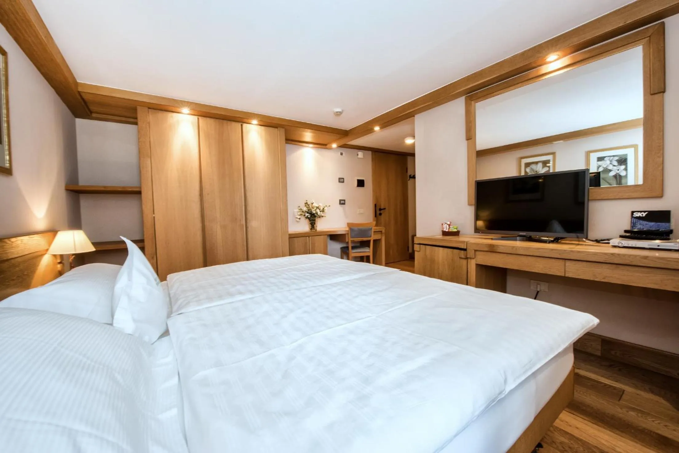 Photo of the whole room, Bed in Sertorelli Sporthotel