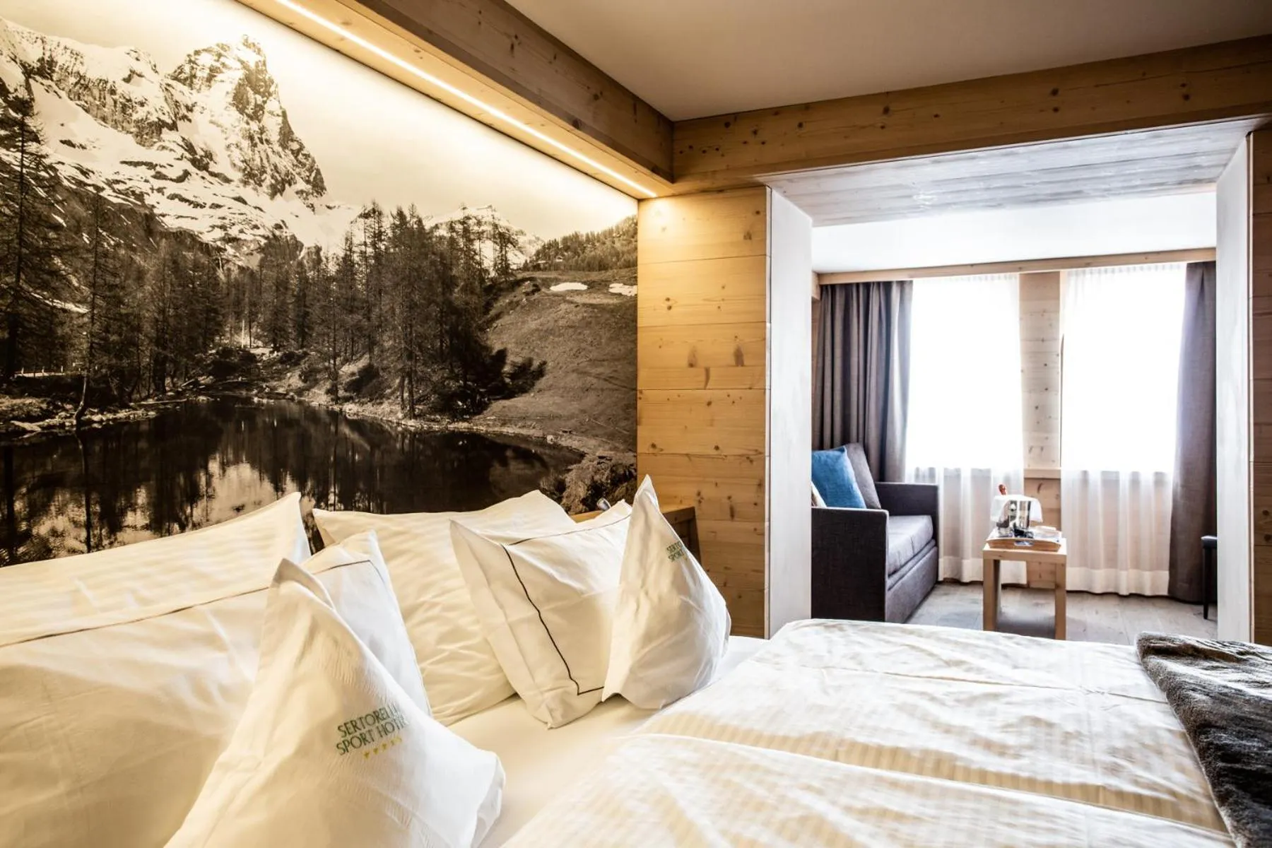 Bed in Sertorelli Sporthotel