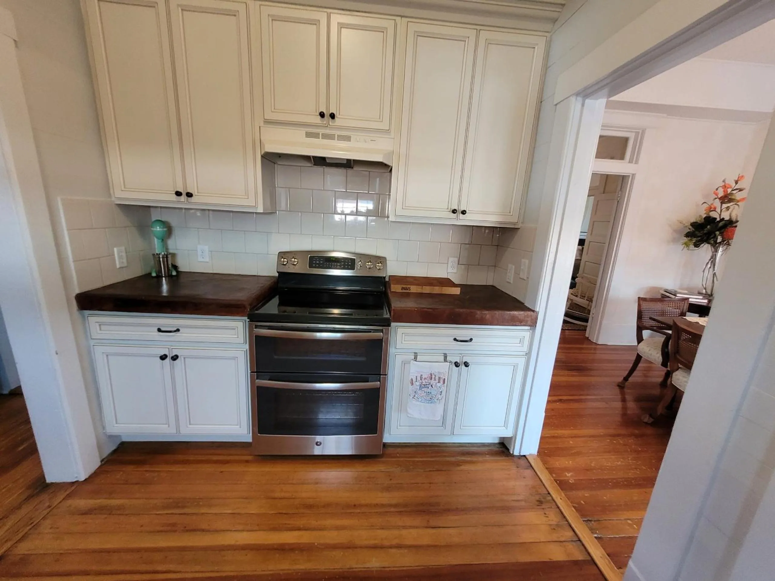 Kitchen or kitchenette in Holland House - Historic and Sophisticated