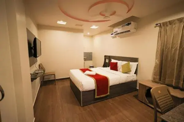 Bed in DLR GRAND Bed in DLR GRAND