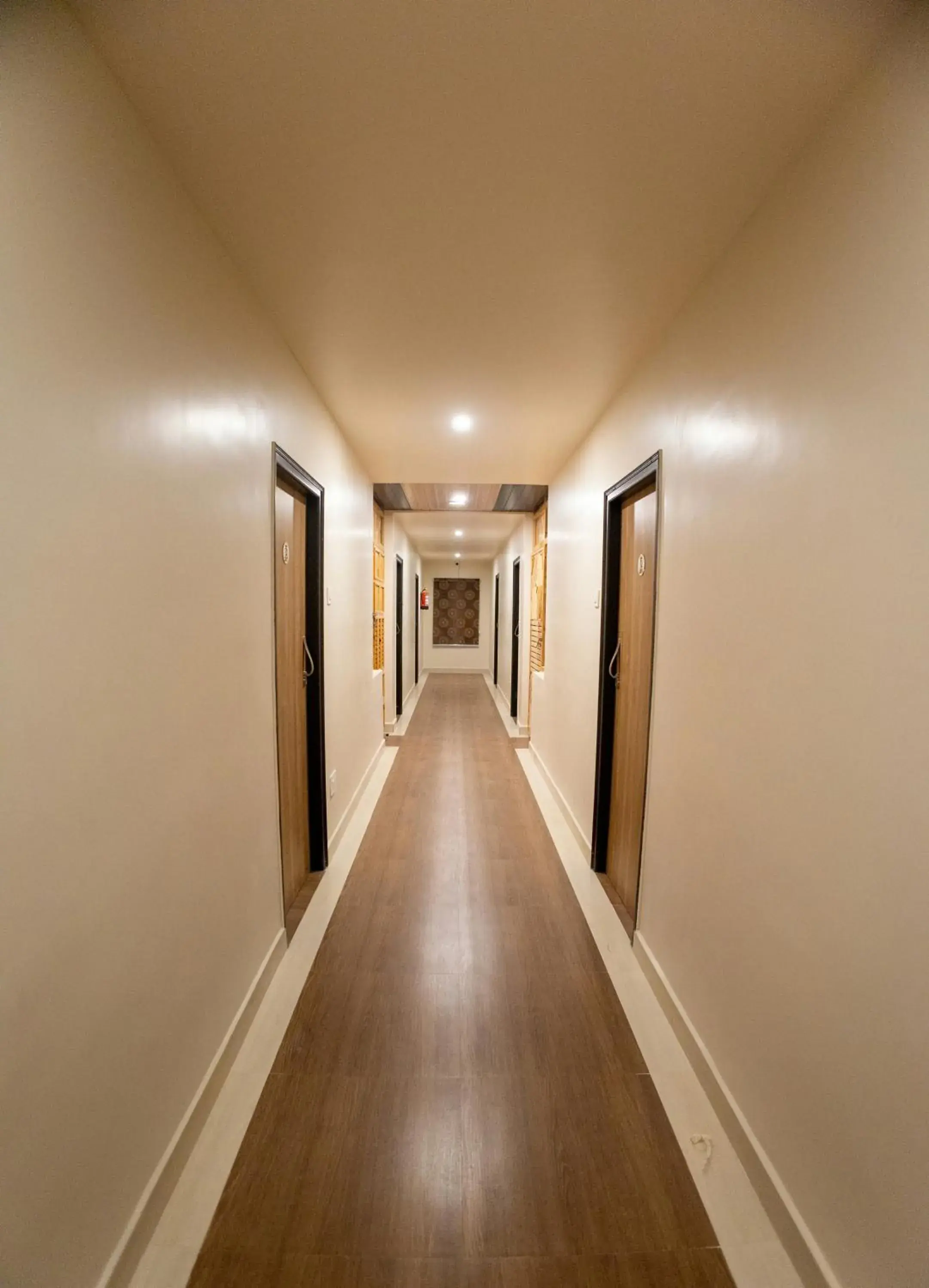 Facade/entrance in DLR GRAND Facade/entrance in DLR GRAND