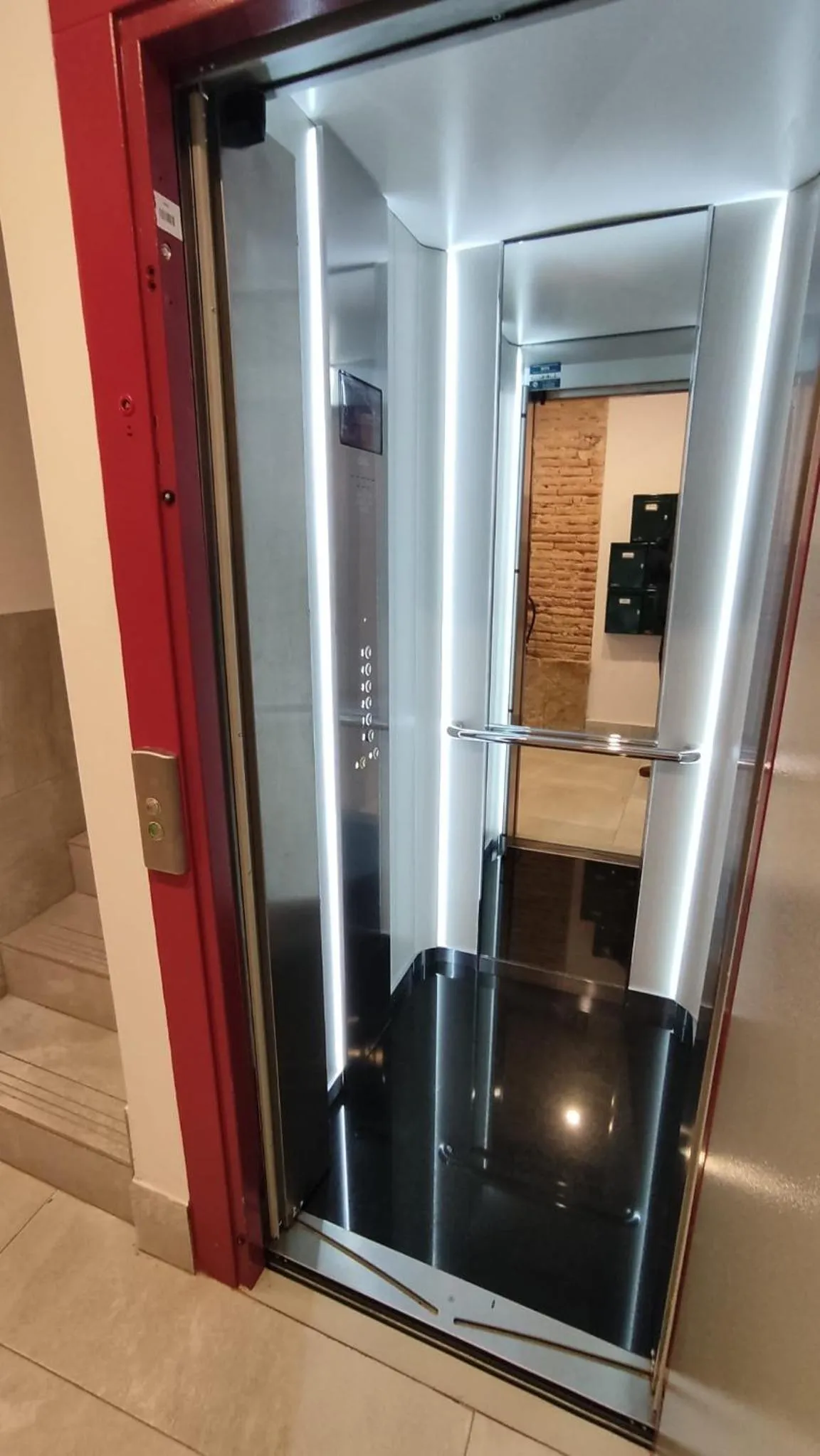 elevator in Casa Ochoa