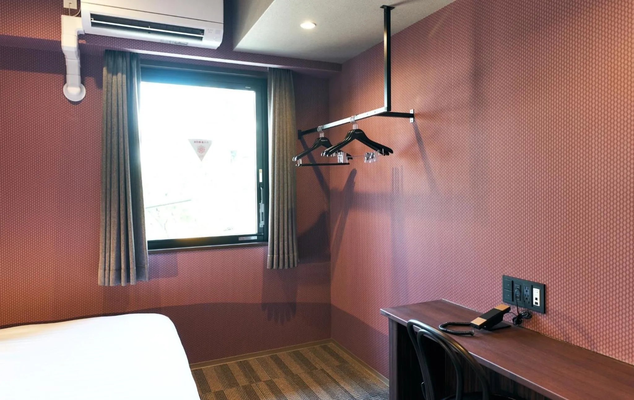 Bed in Rakuten STAY Kokura Station Standard Twin Room with counter table