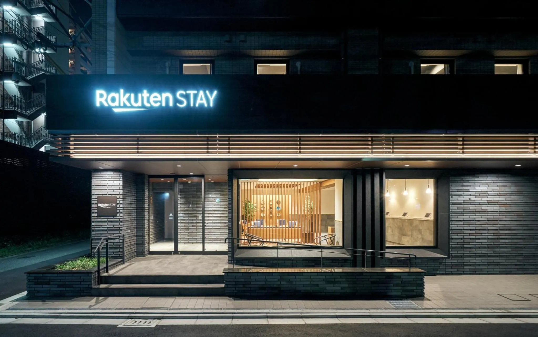 Rakuten STAY Kokura Station Standard Twin Room with counter table