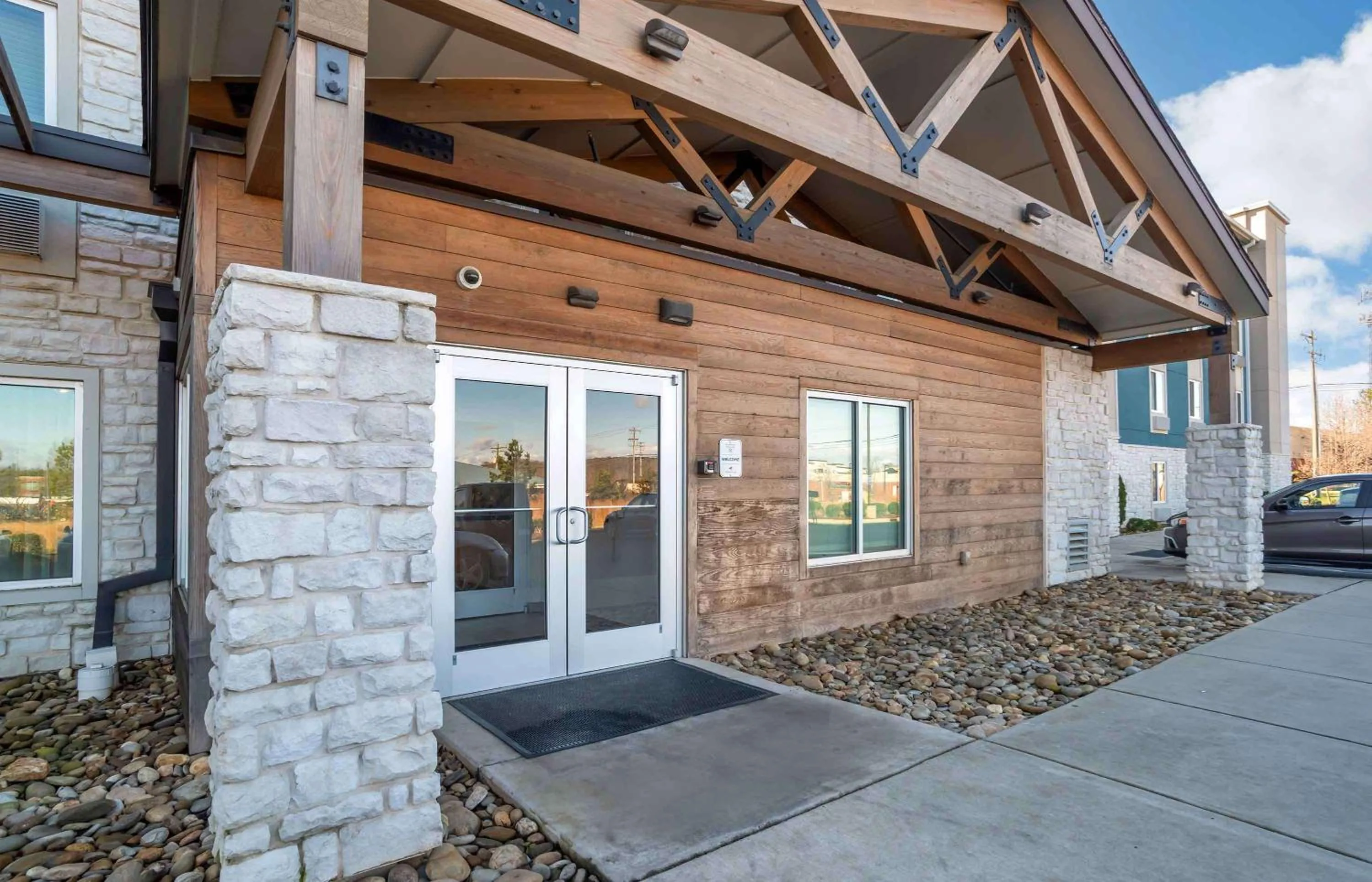 Property building in Extended Stay America Select Suites - Charlotte - Northlake