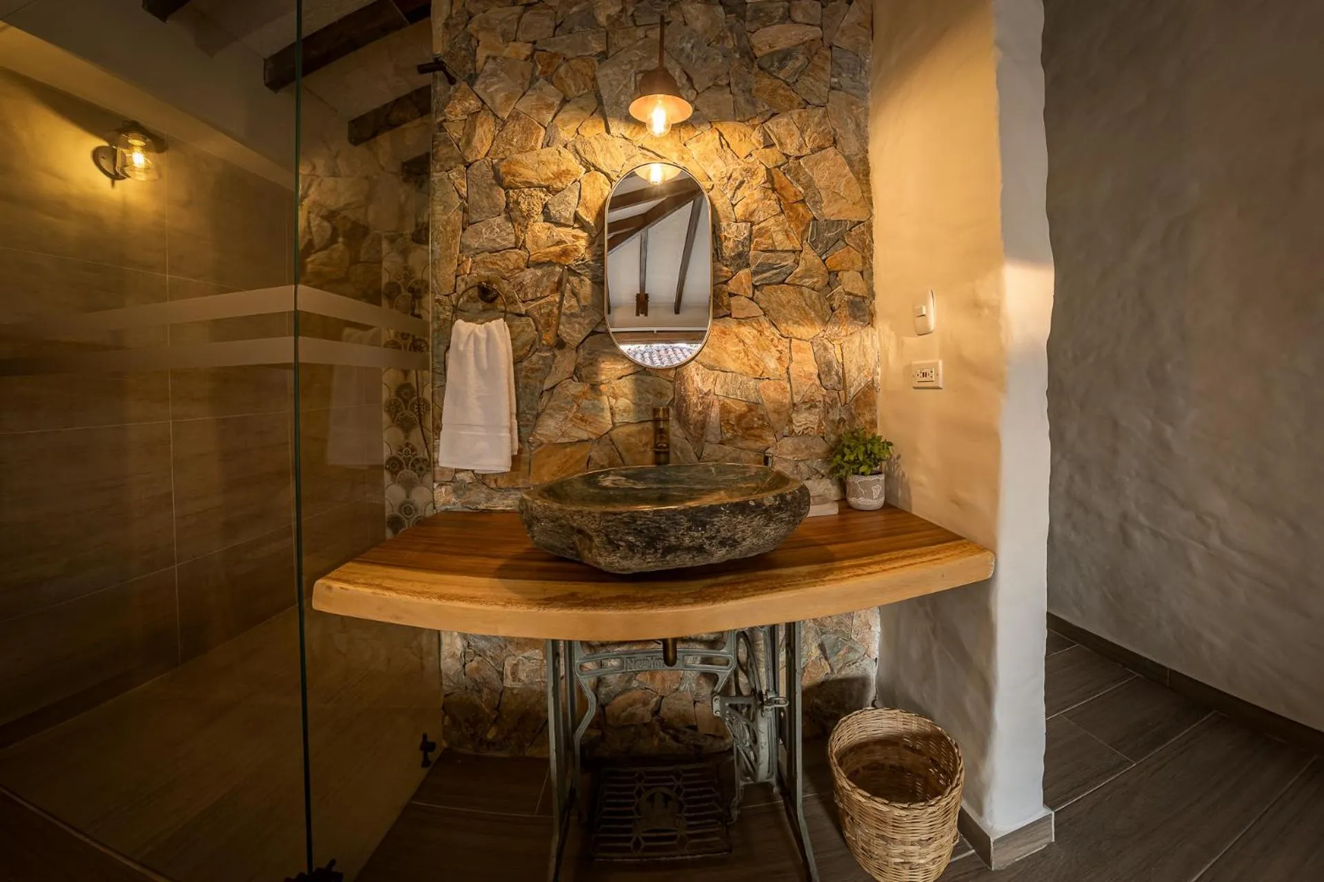 Bathroom in PETRA SANTA HOTEL BOUTIQUE
