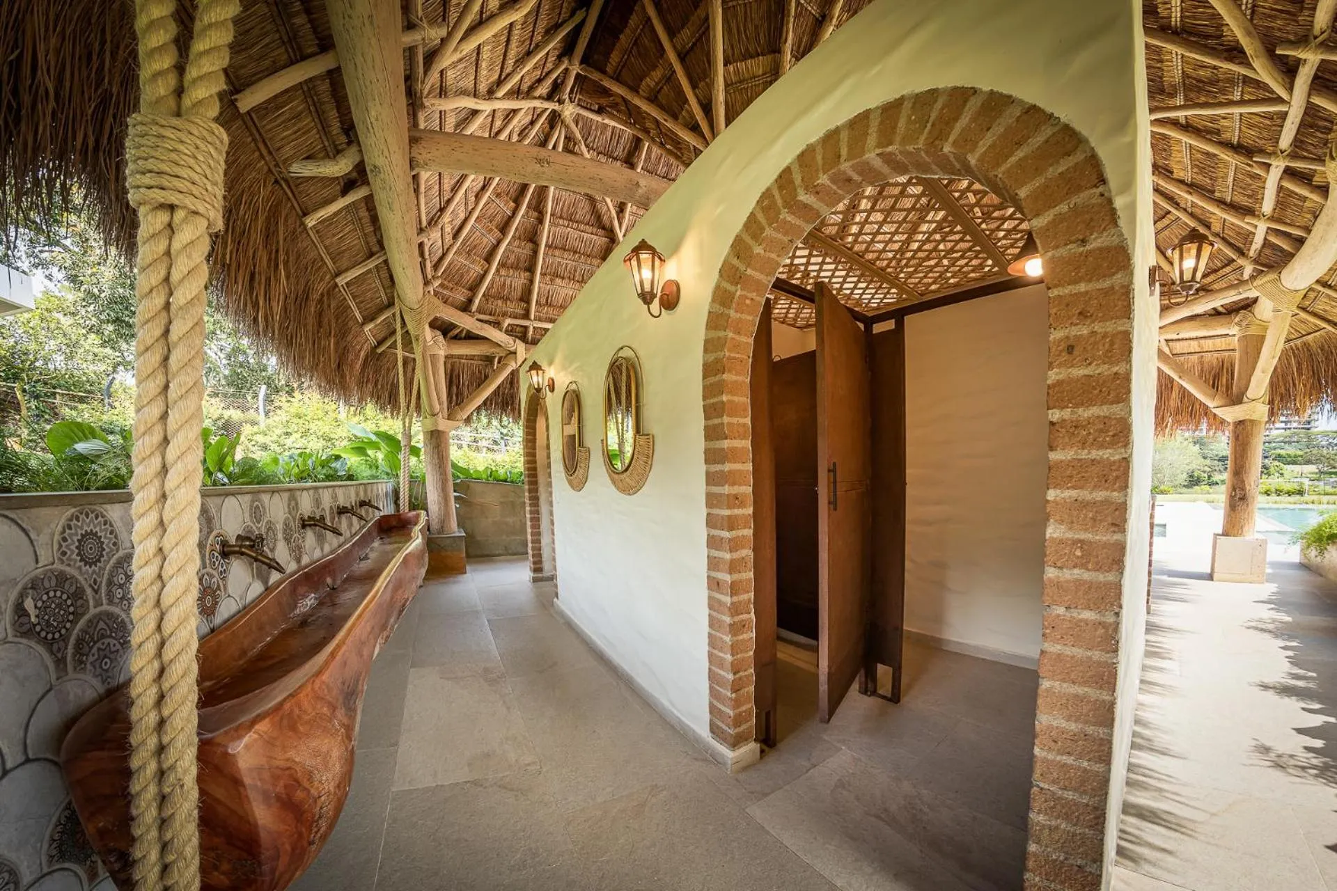 Restaurant/places to eat in PETRA SANTA HOTEL BOUTIQUE
