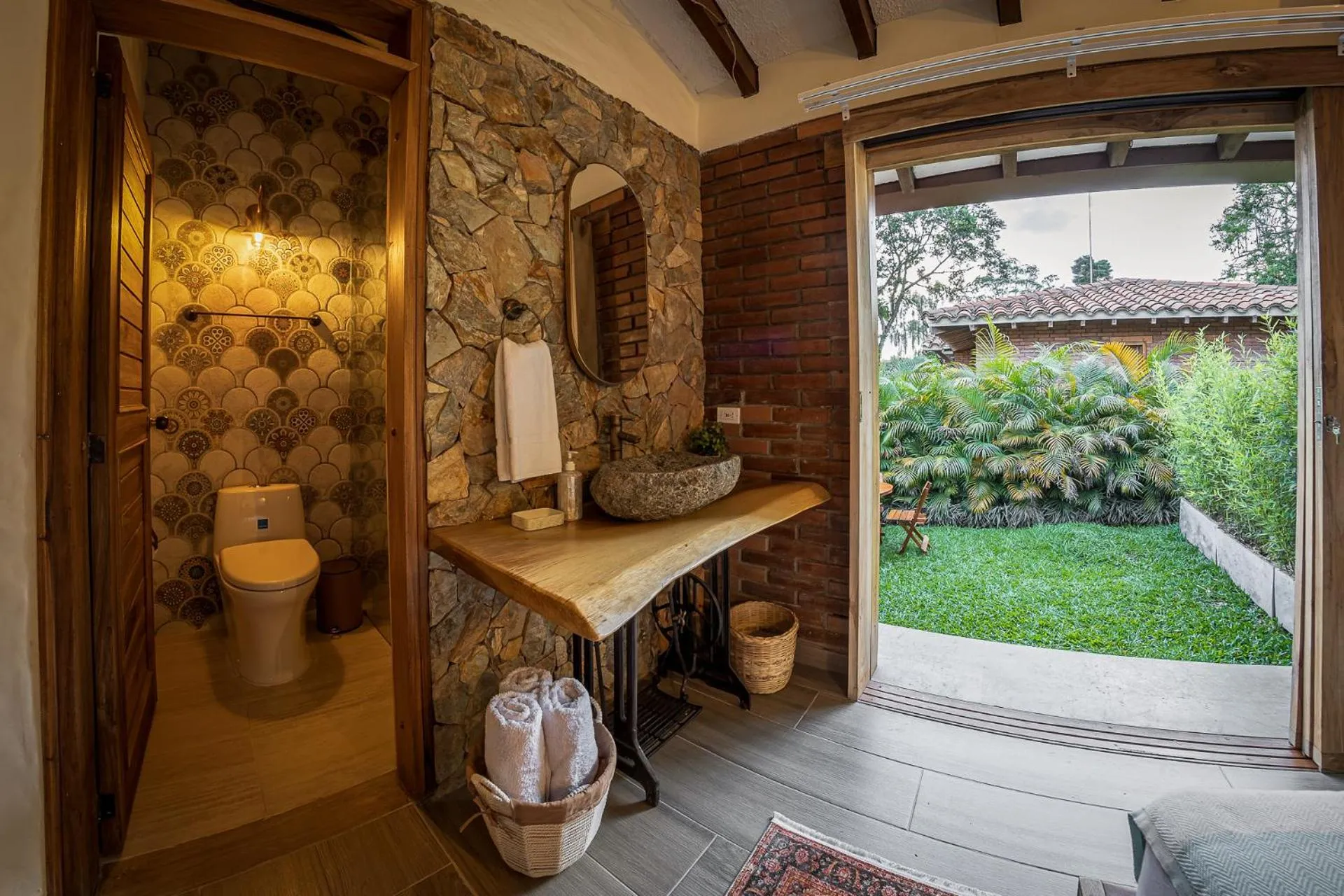 Bathroom in PETRA SANTA HOTEL BOUTIQUE