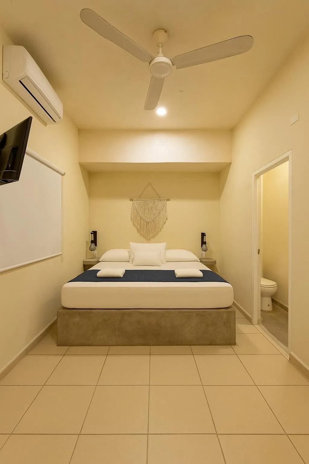 Photo of the whole room, Bed in Kassia Tulum