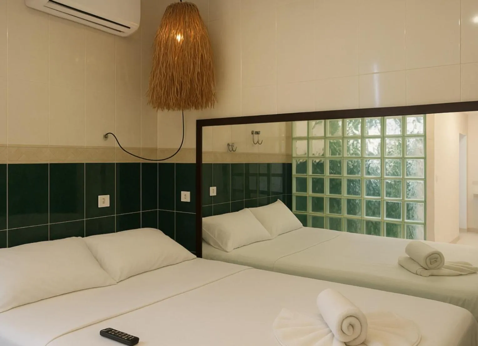 Photo of the whole room, Bed in Kassia Tulum