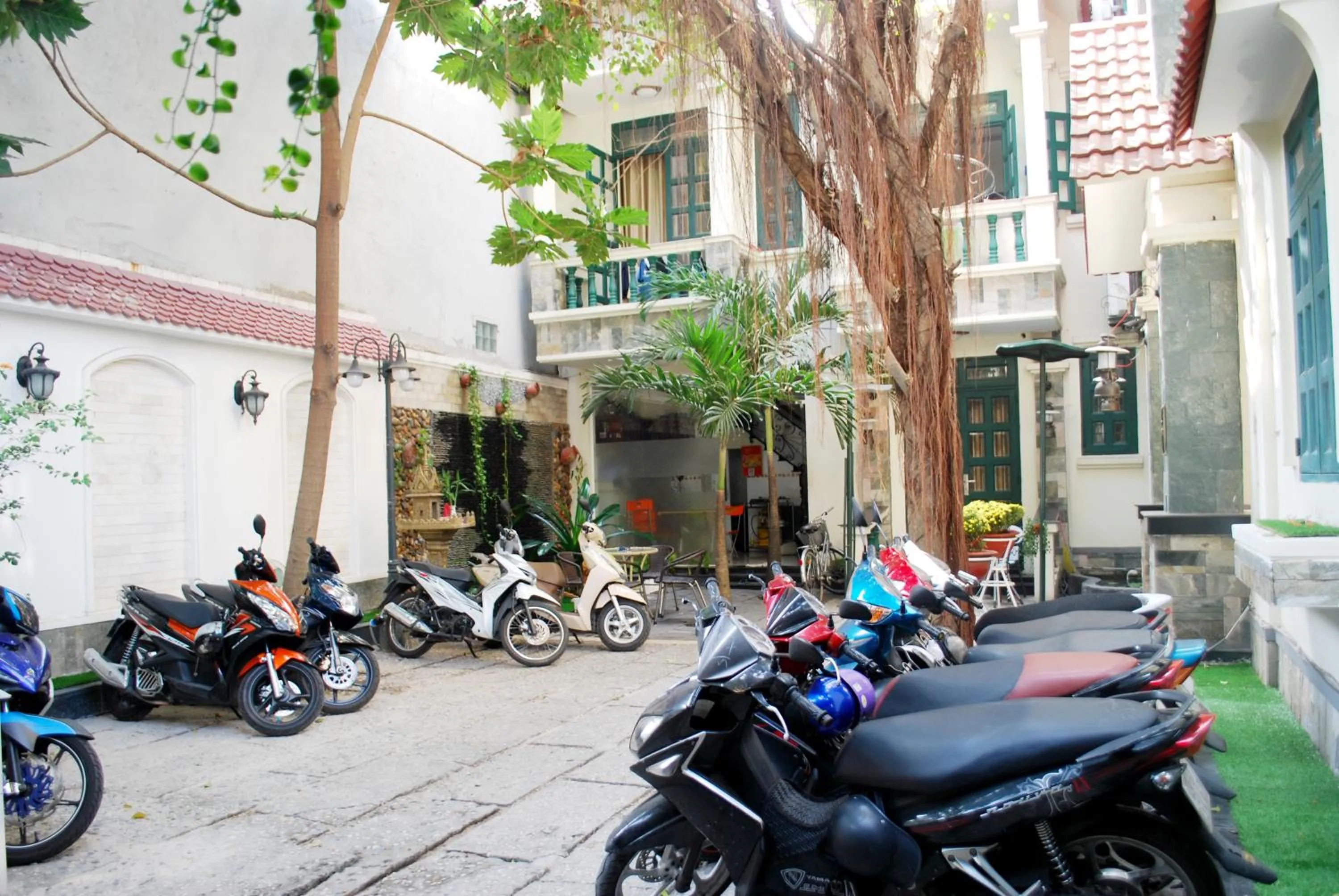 Patio in Lan Anh Hotel