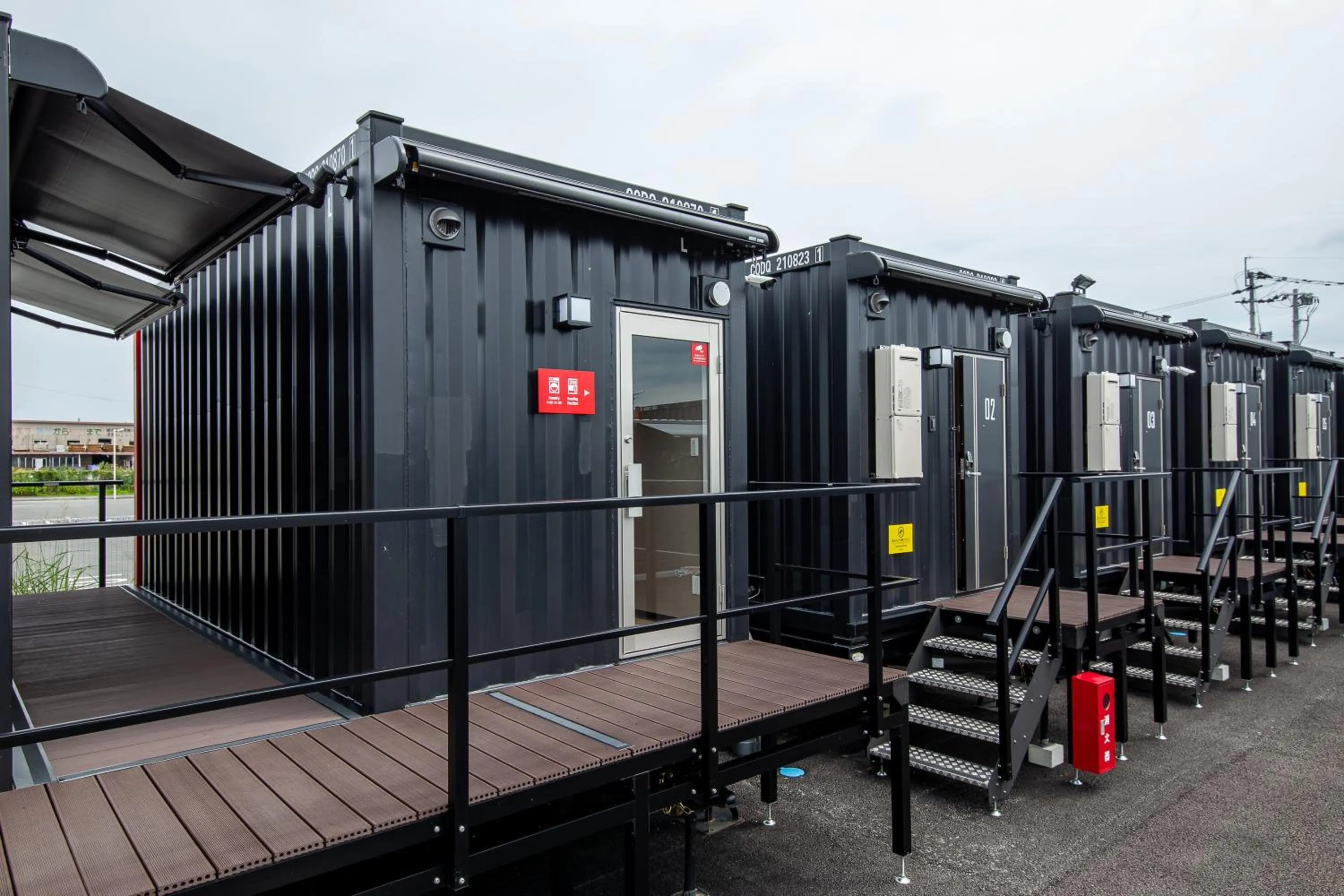 Property building in HOTEL R9 The Yard Uki