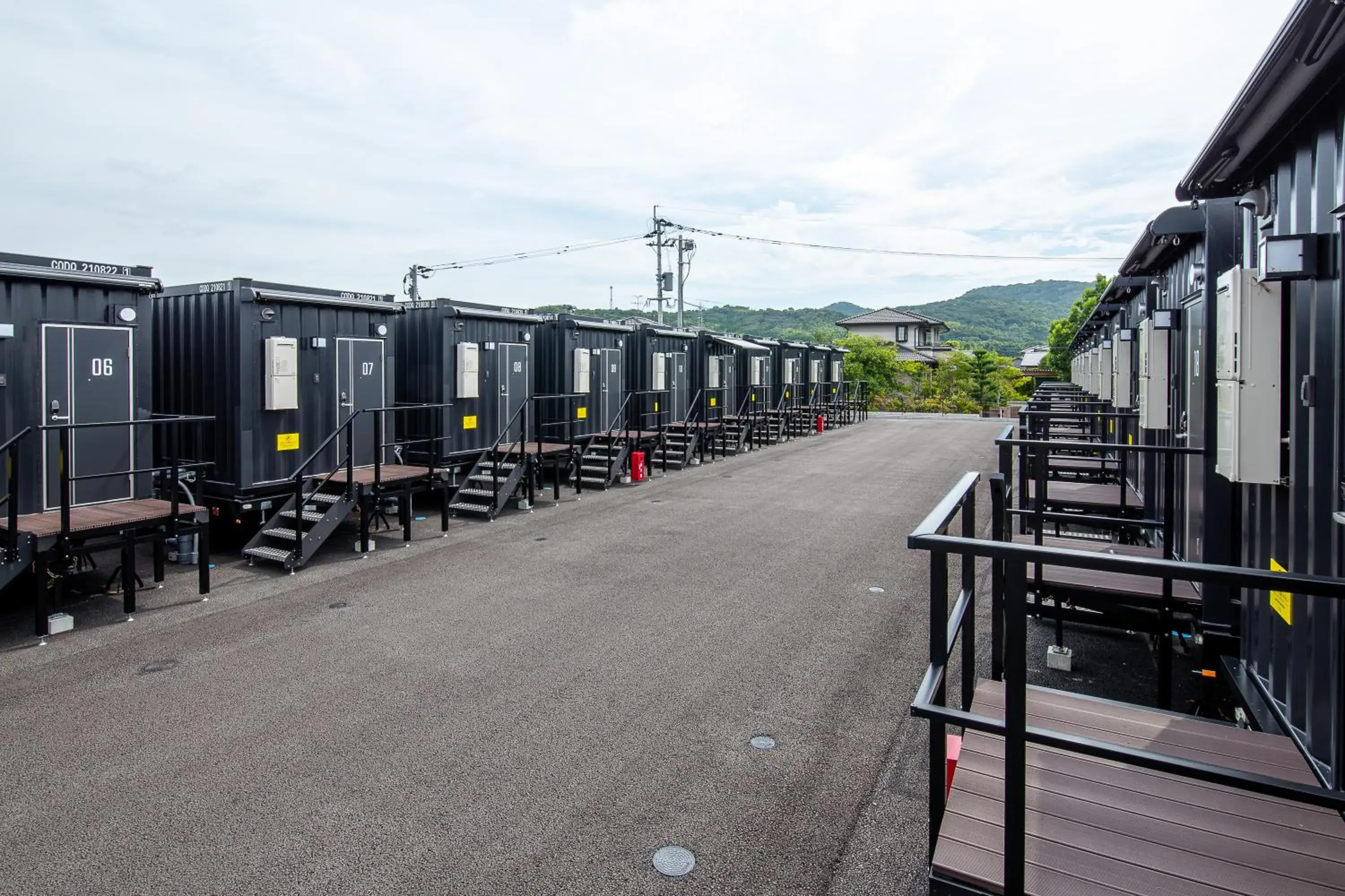 Property building in HOTEL R9 The Yard Uki Property building in HOTEL R9 The Yard Uki