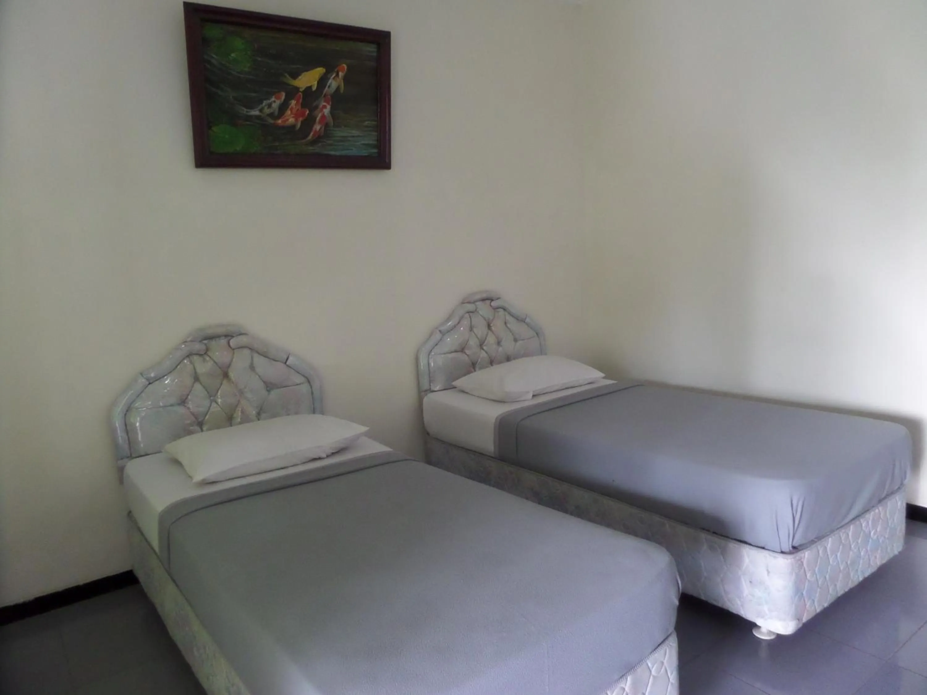 Photo of the whole room, Bed in Sukapura Permai Hotel