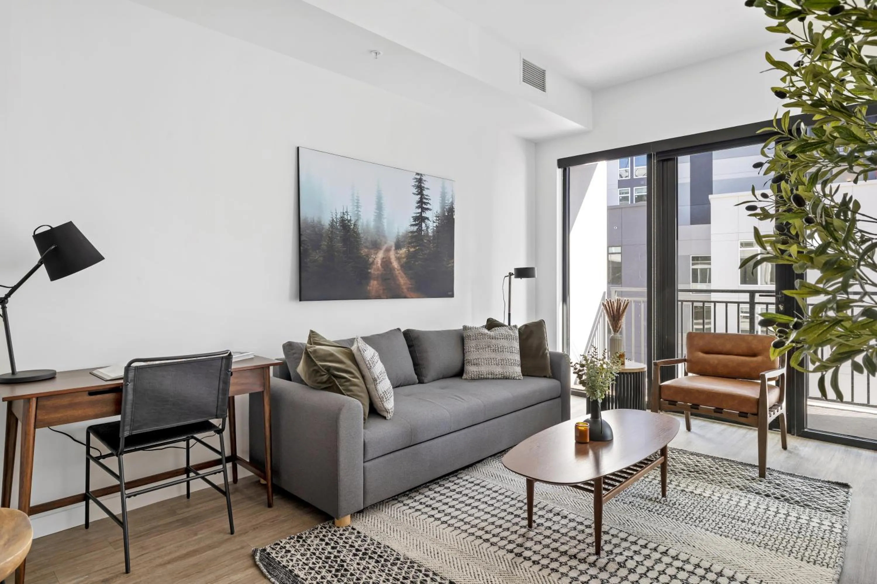 Living room in Mint House Nashville - The Gulch - Division St