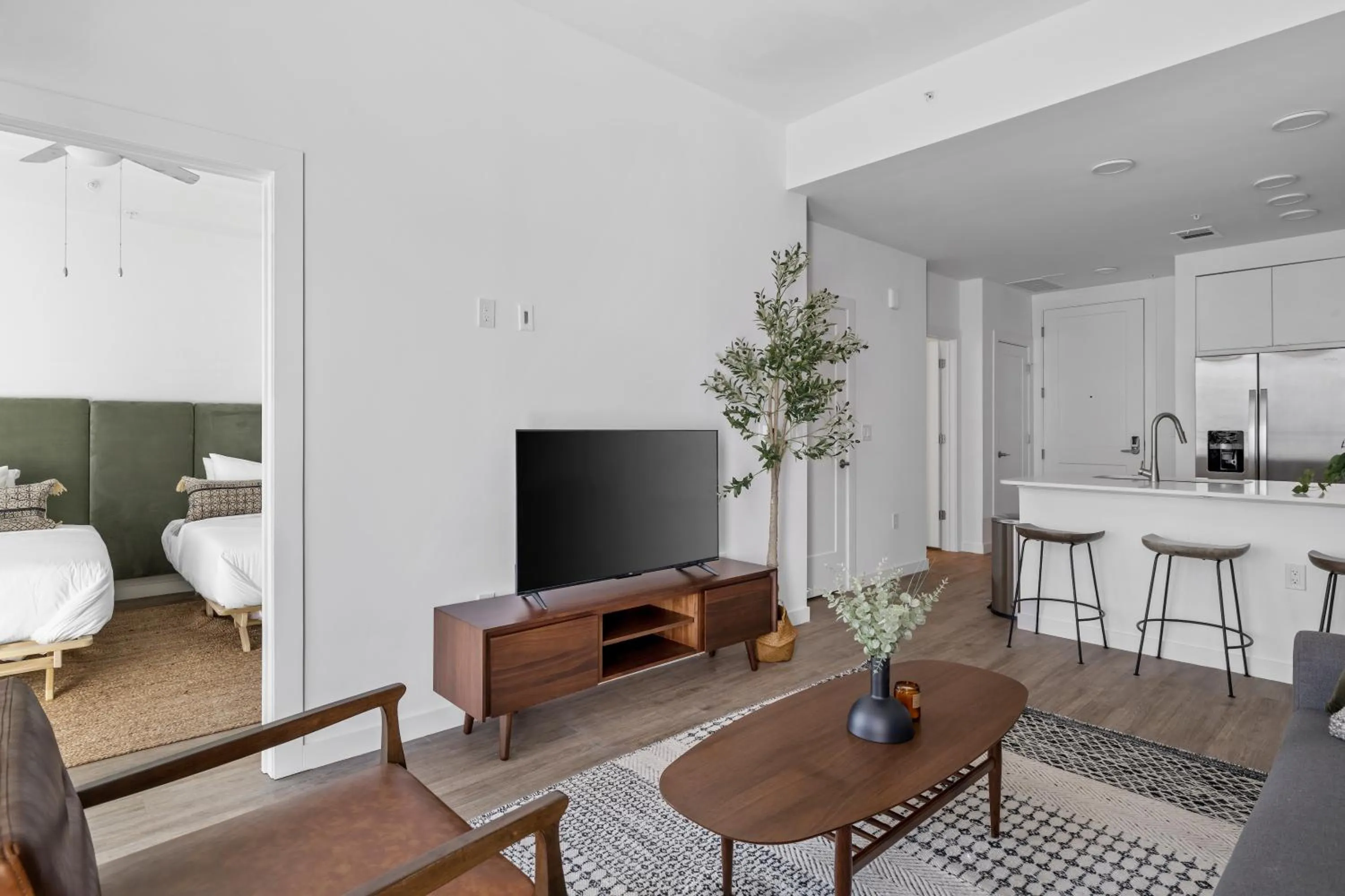 Living room in Mint House Nashville - The Gulch - Division St