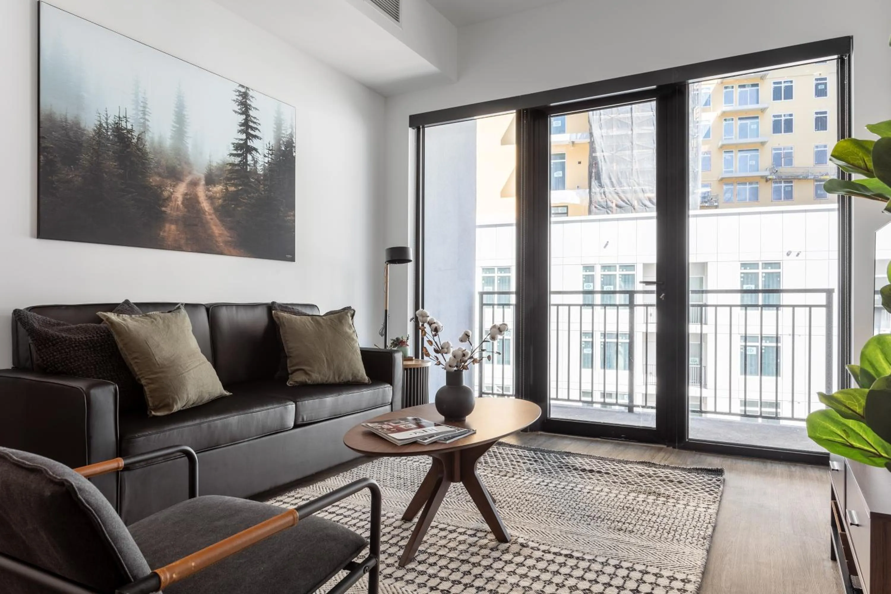 Living room in Mint House Nashville - The Gulch - Division St