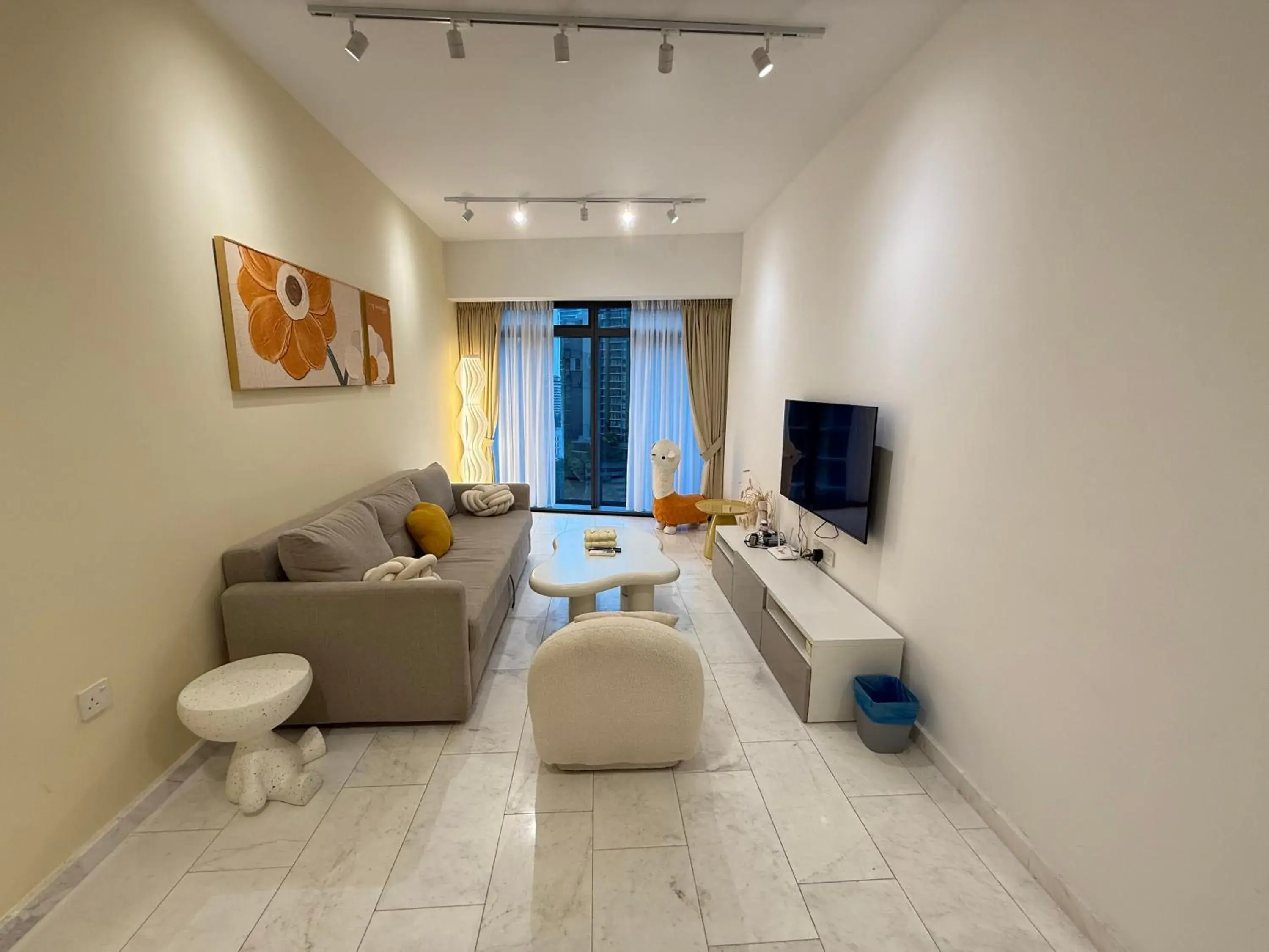 One-Bedroom Apartment in Eaton Residence KLCC By Flixses One-Bedroom Apartment in Eaton Residence KLCC By Flixses