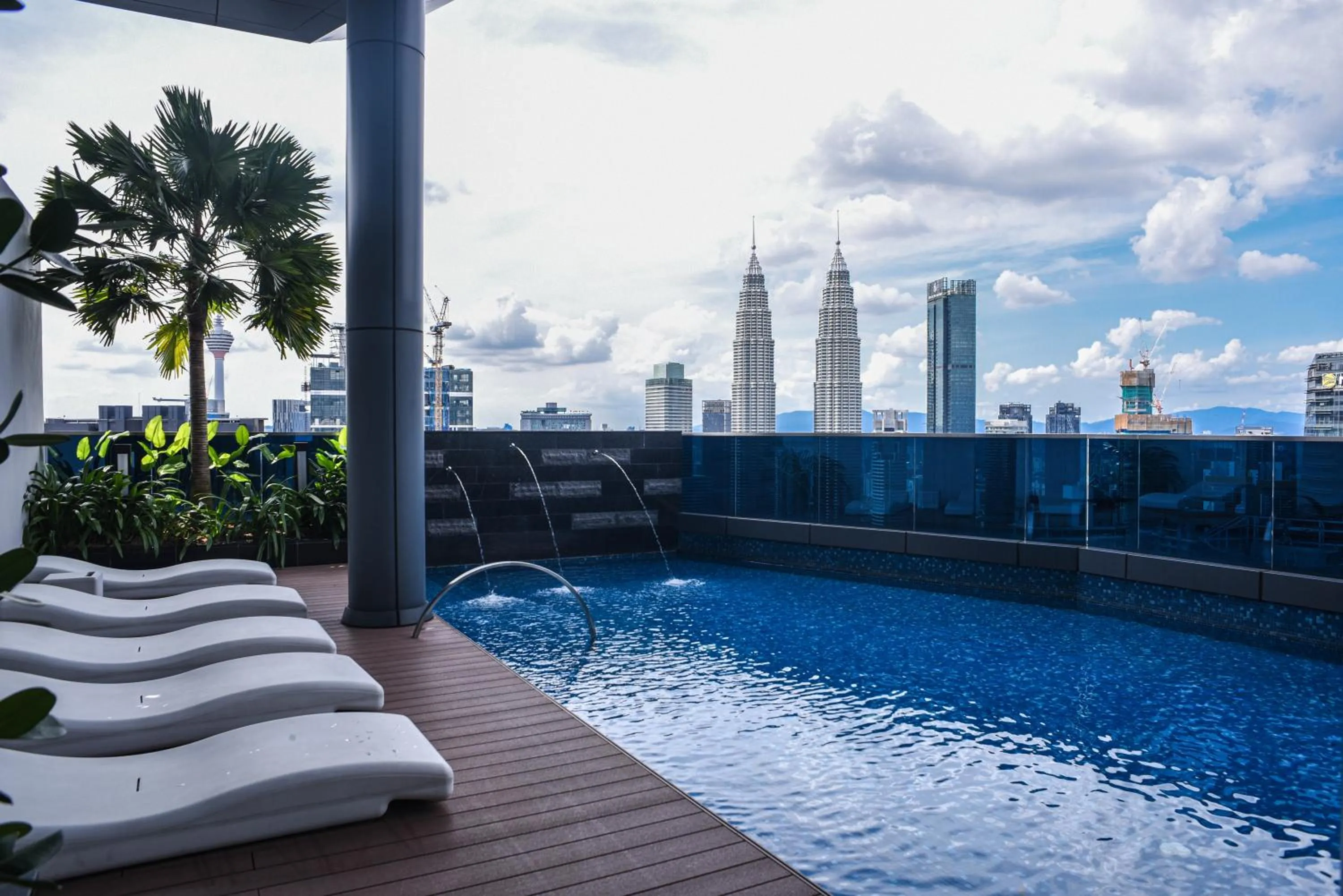 Pool view in Eaton Residence KLCC By Flixses