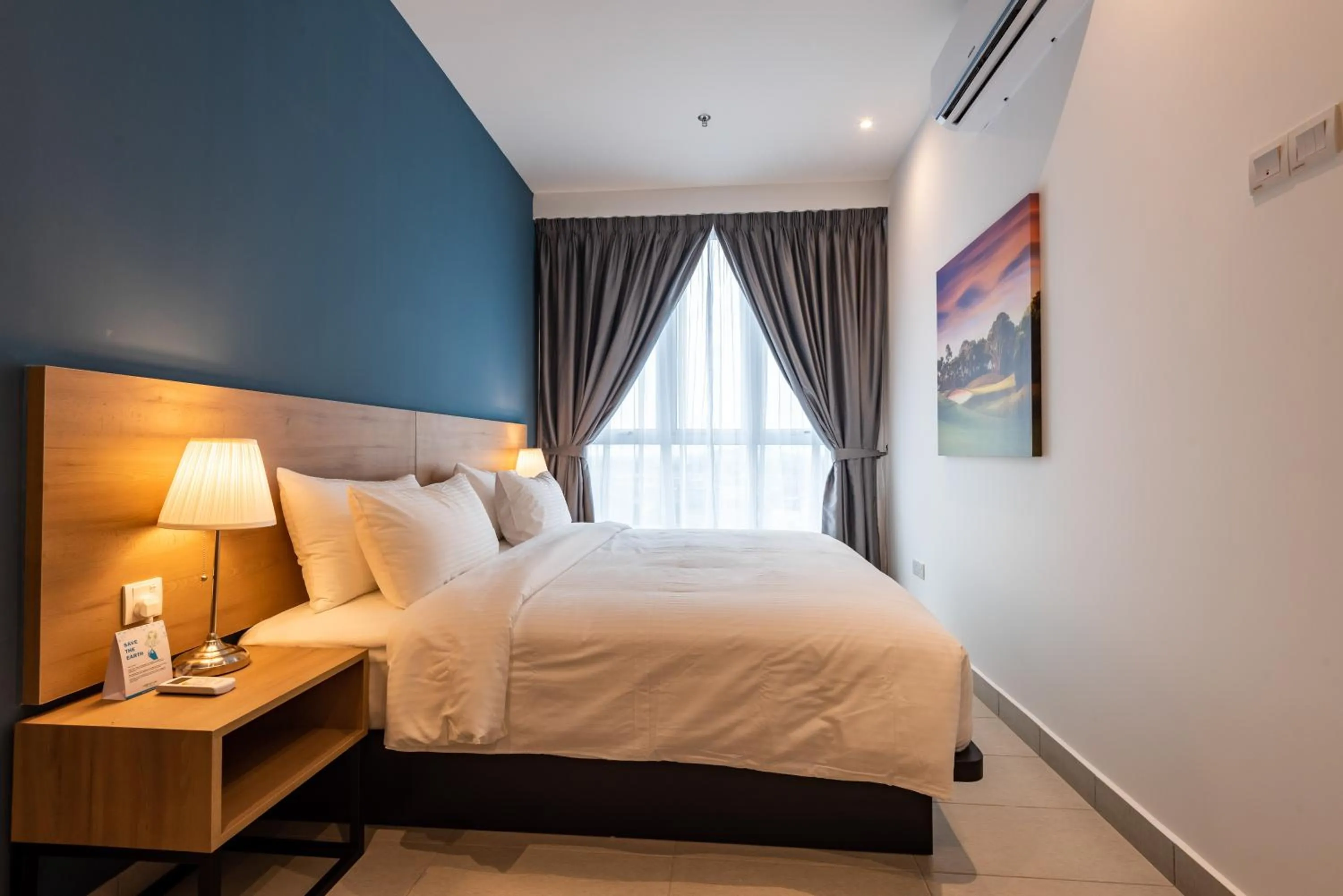 Bed in The Signature Serviced Suites & Office Puchong