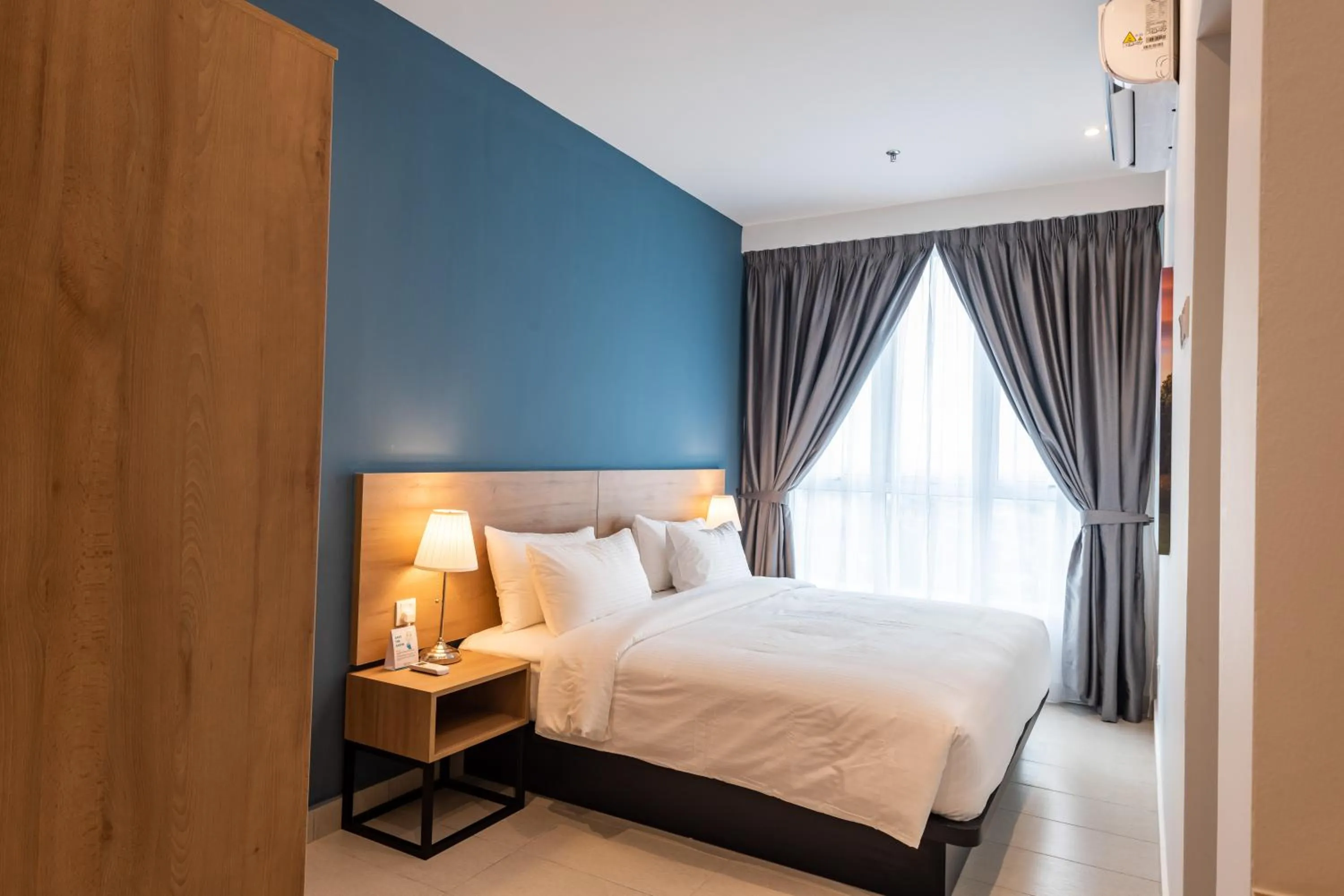 Bed in The Signature Serviced Suites & Office Puchong