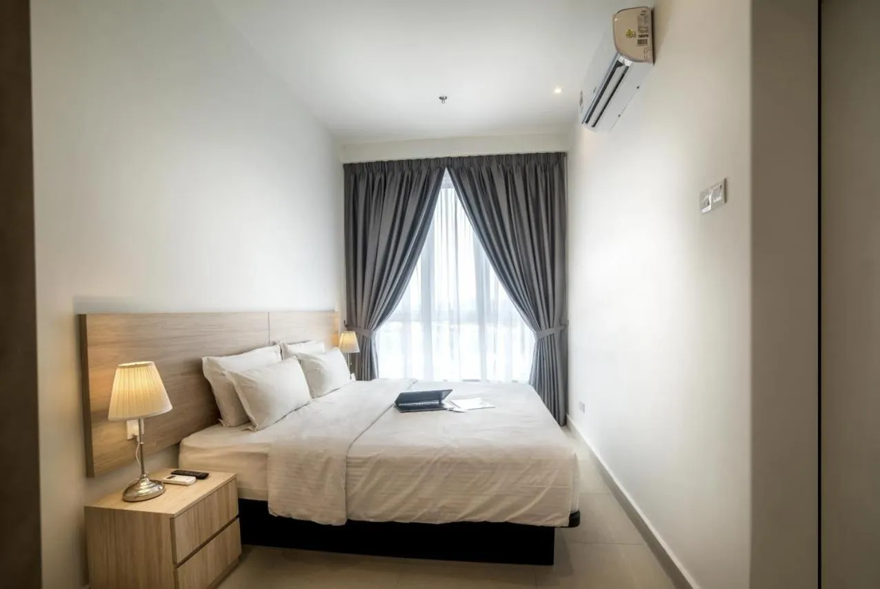 Bed in The Signature Serviced Suites & Office Puchong