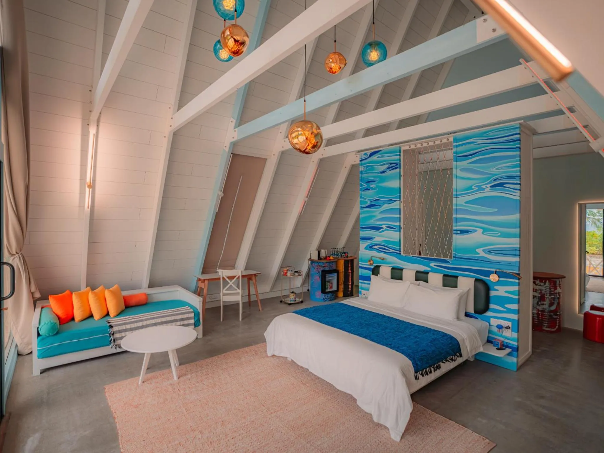 Bed in Oaga Art Resort Maldives - All Inclusive