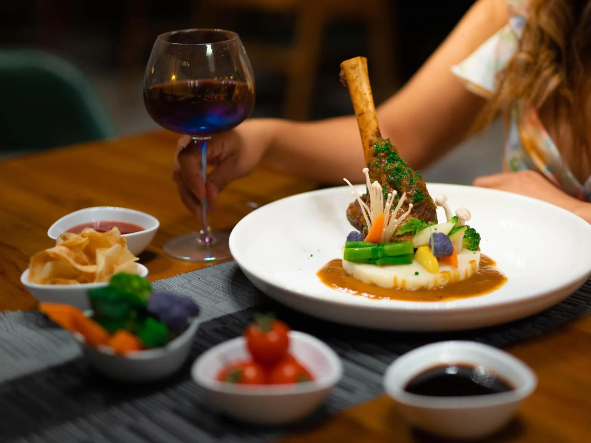 Restaurant/places to eat in Oaga Art Resort Maldives - All Inclusive