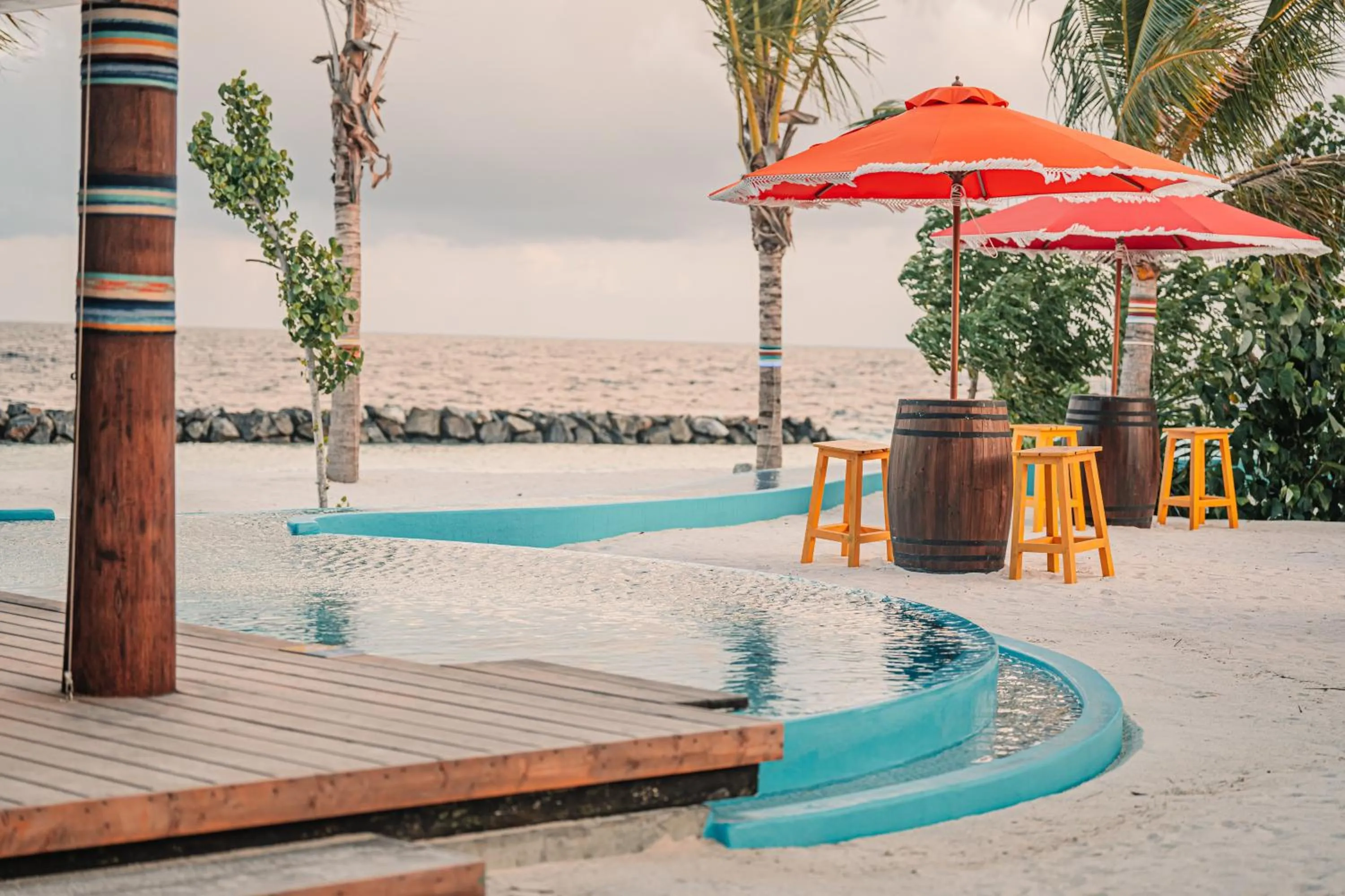 Lounge or bar in Oaga Art Resort Maldives - All Inclusive