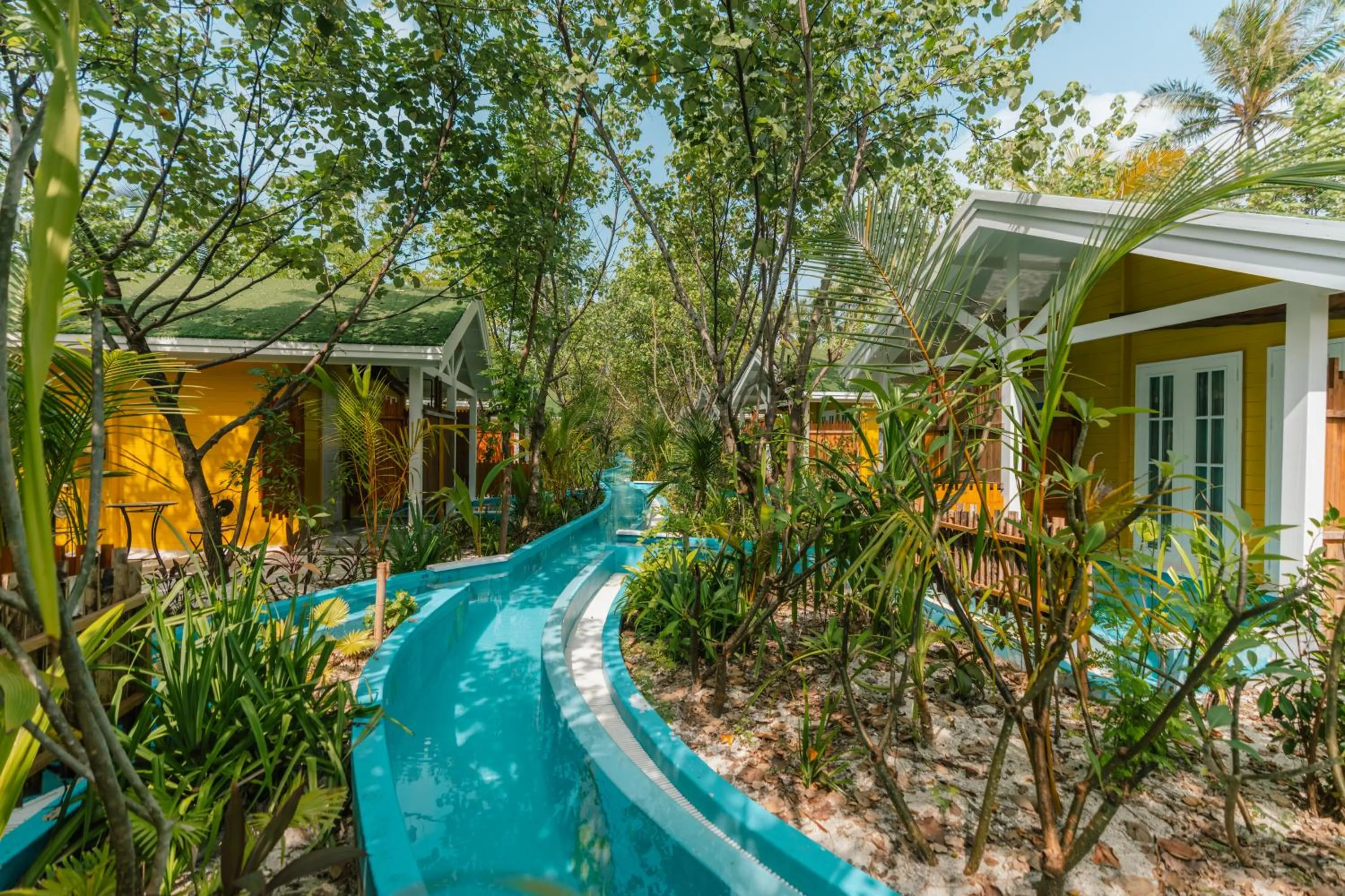 Garden view in Oaga Art Resort Maldives - All Inclusive