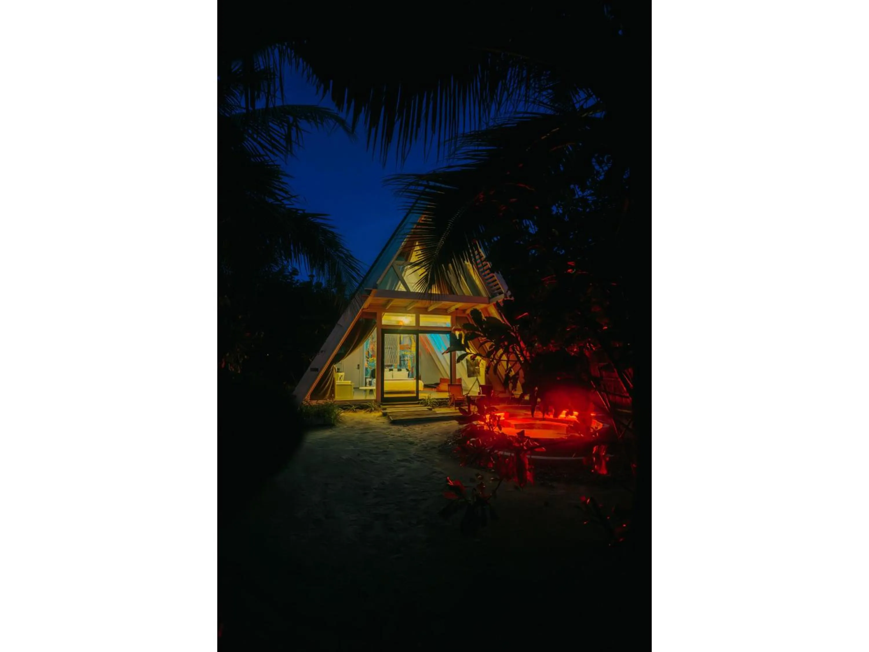 Night in Oaga Art Resort Maldives - All Inclusive
