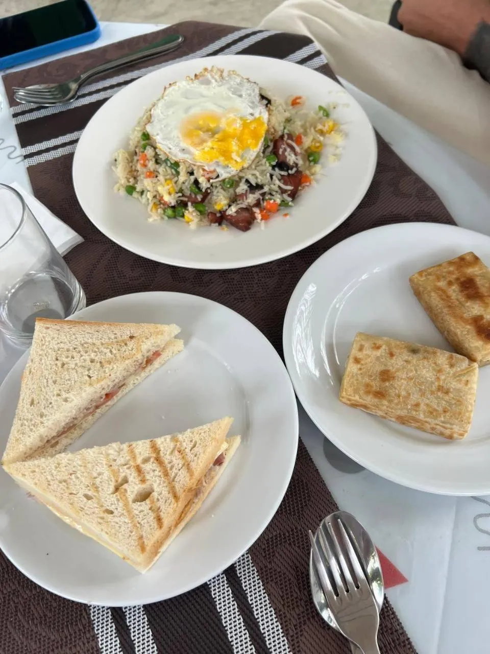 Restaurant/places to eat in Gaskara Guesthouse