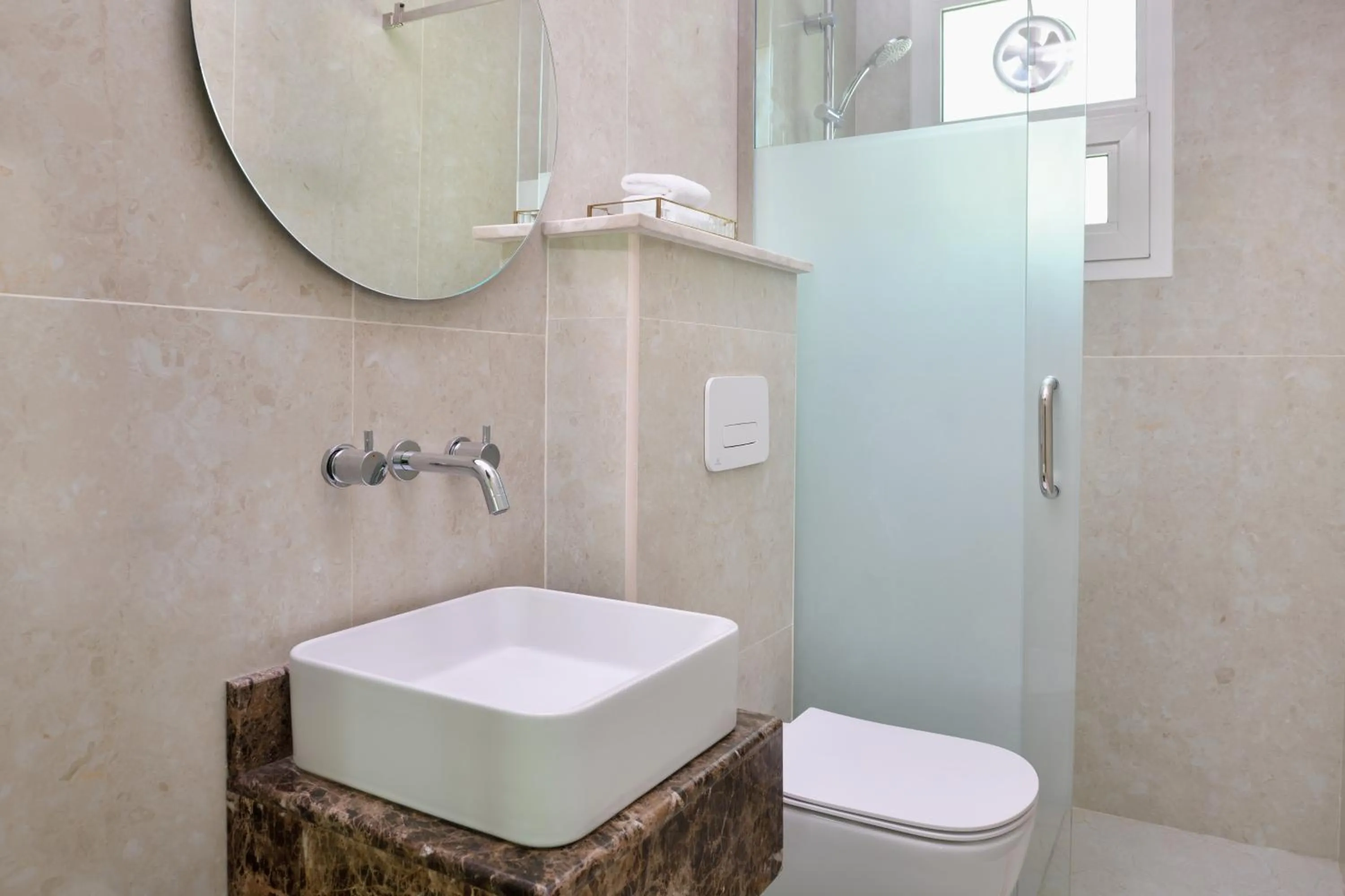 Bathroom in Al Samriya Hotel, Doha, Autograph Collection