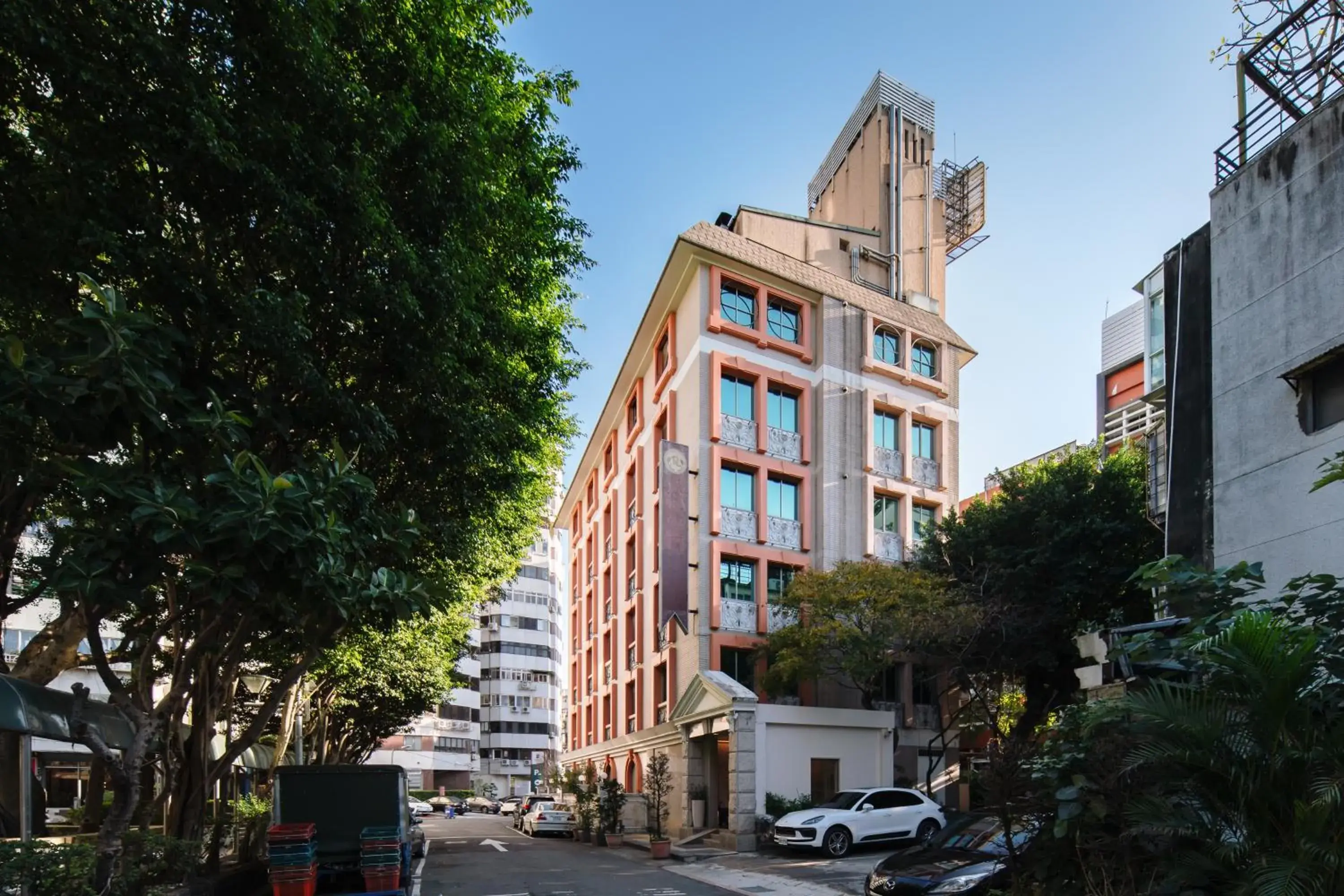 Property building in Archess Hotel Property building in Archess Hotel