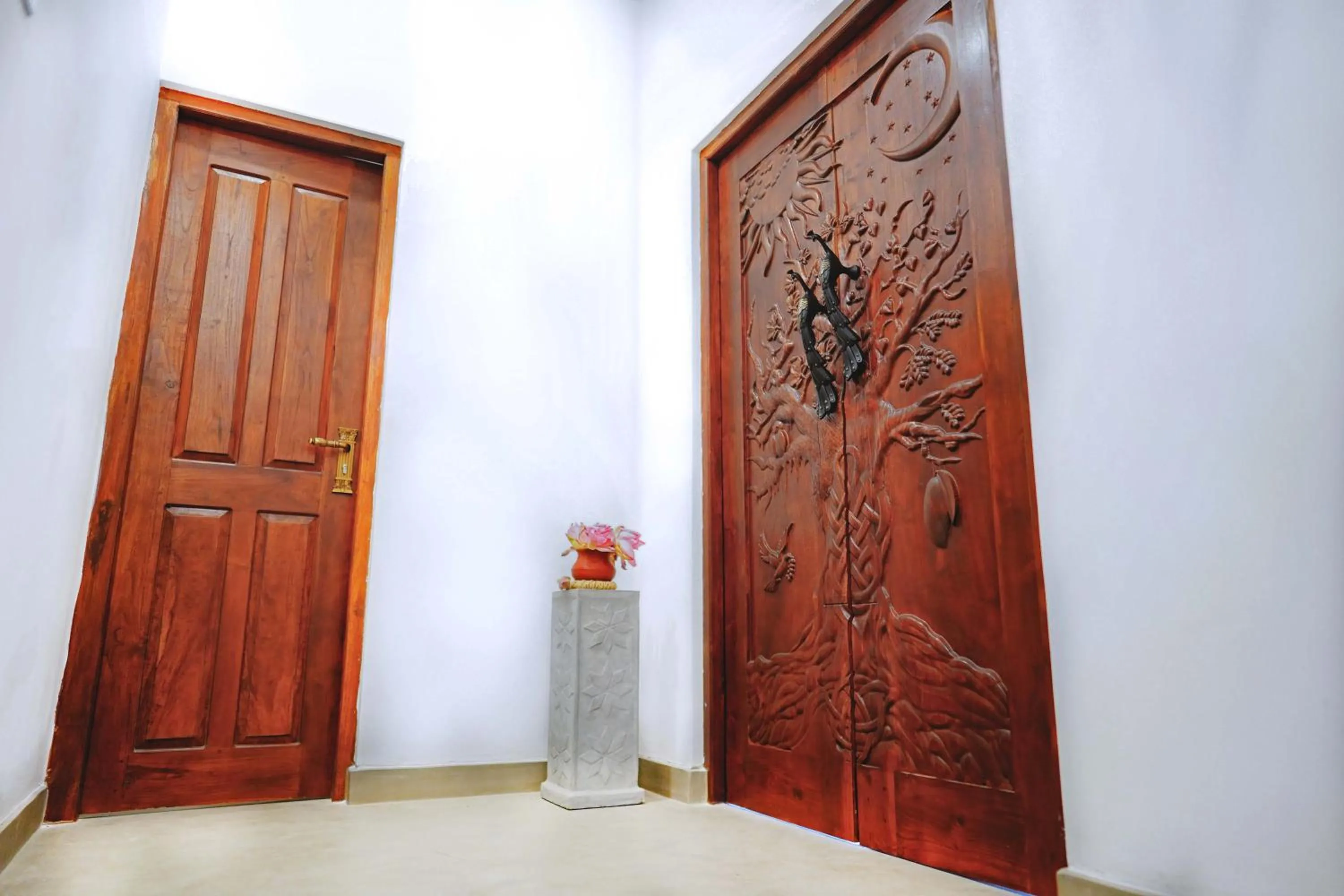 Facade/entrance in Kathircholai