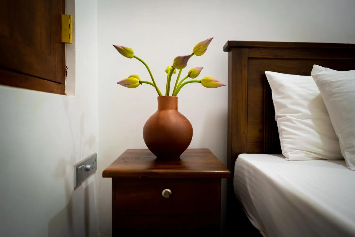 Bedroom, Bed in Kathircholai