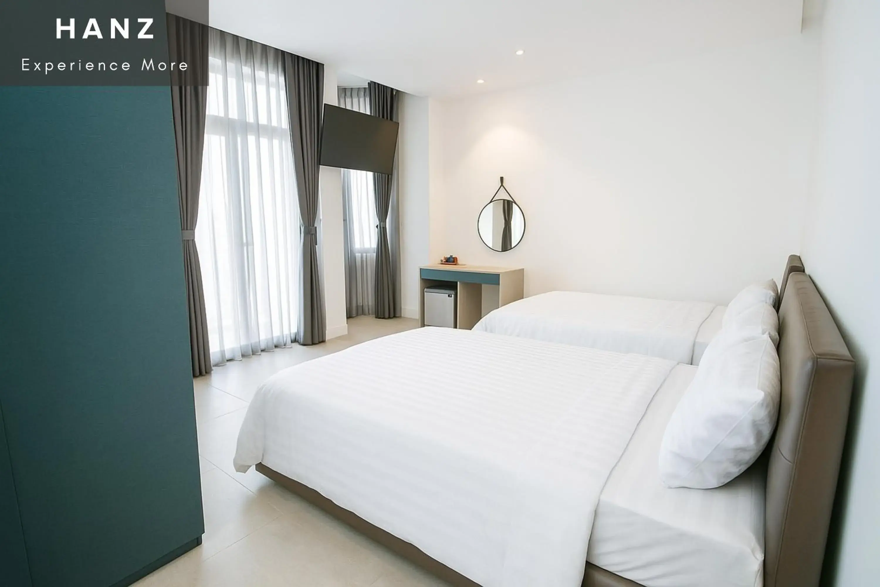 Deluxe Queen Room with Two Queen Beds in S79 Mina Hotel Deluxe Queen Room with Two Queen Beds in S79 Mina Hotel