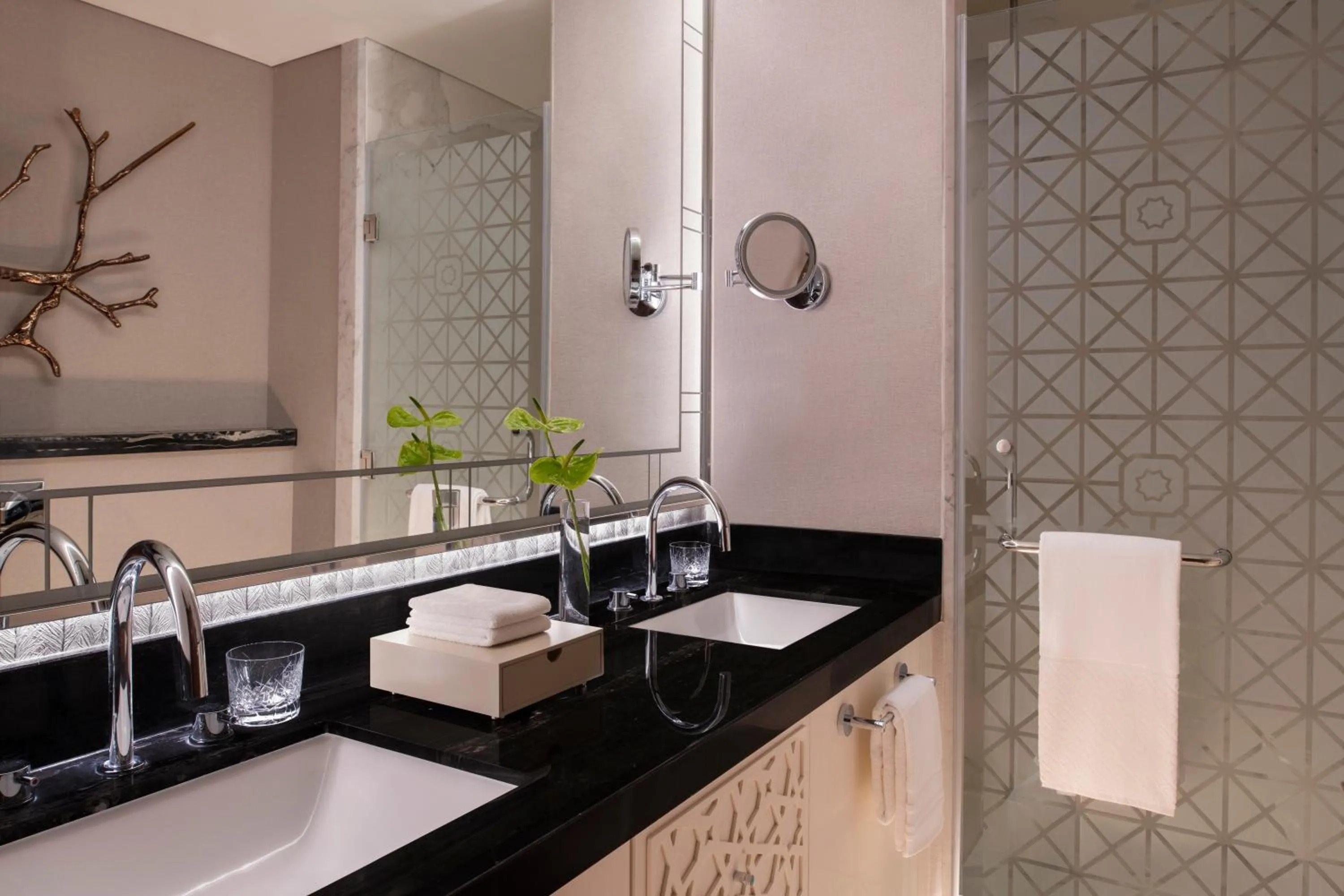 Bathroom in The St. Regis Marsa Arabia Island, The Pearl Qatar