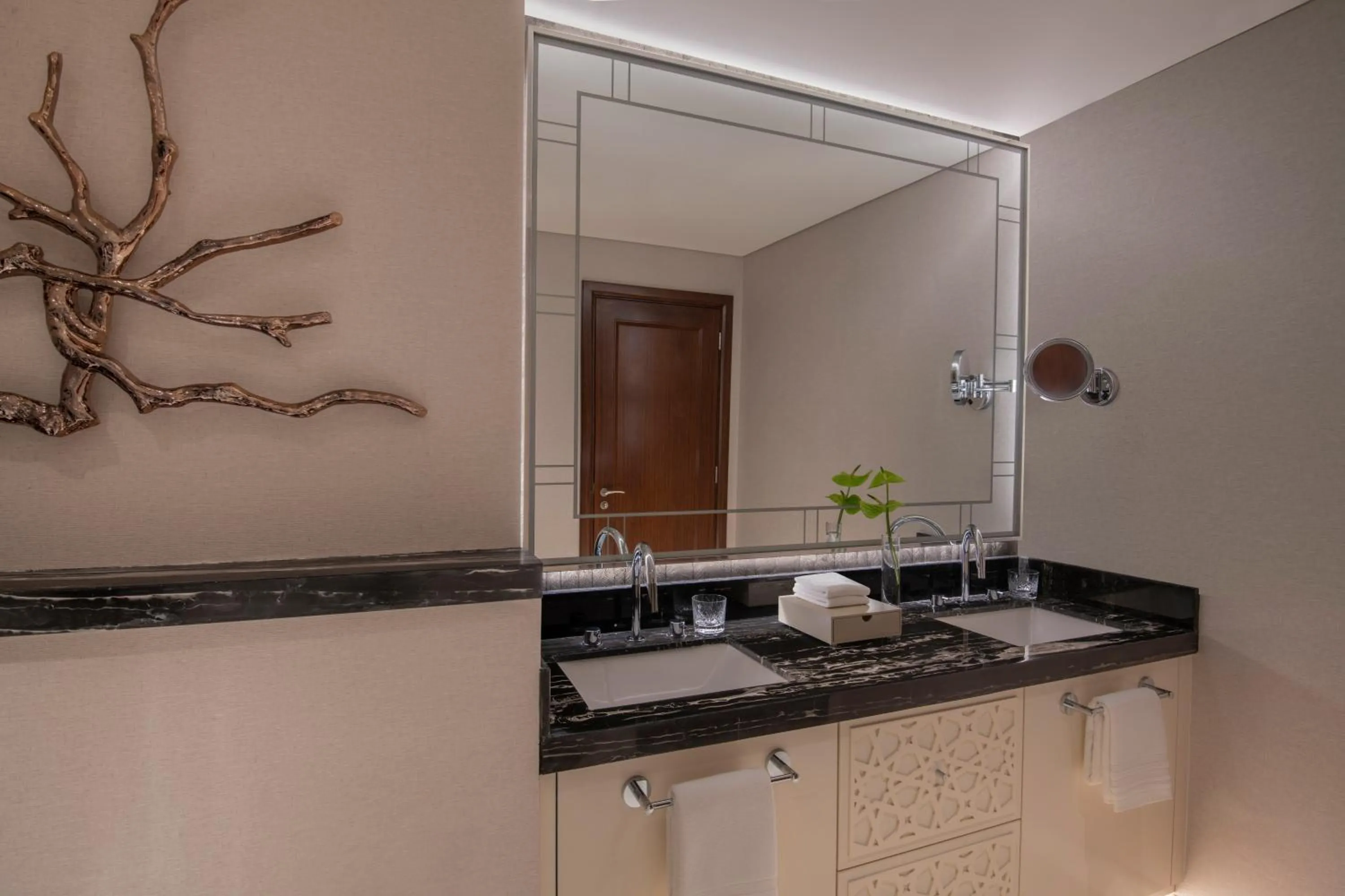 Bathroom in The St. Regis Marsa Arabia Island, The Pearl Qatar
