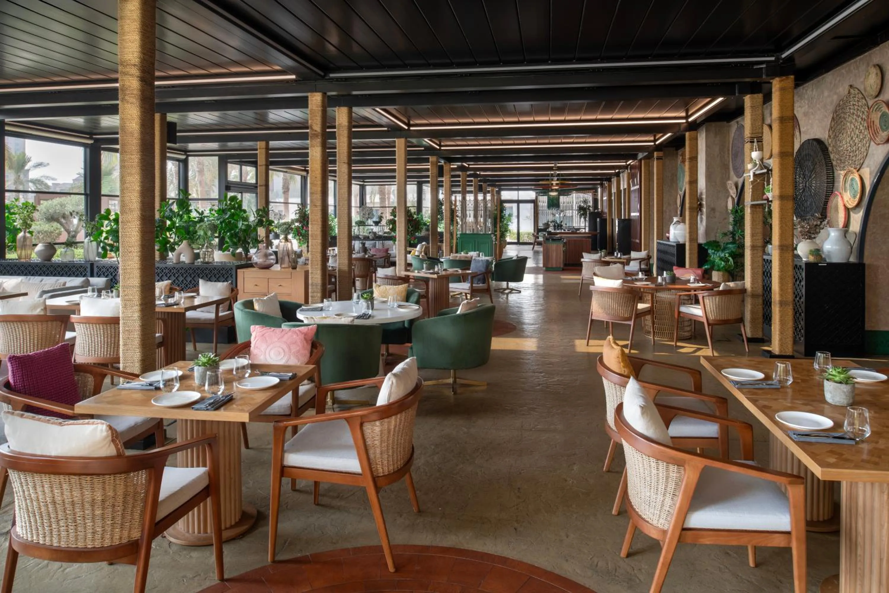 Restaurant/places to eat in The St. Regis Marsa Arabia Island, The Pearl Qatar